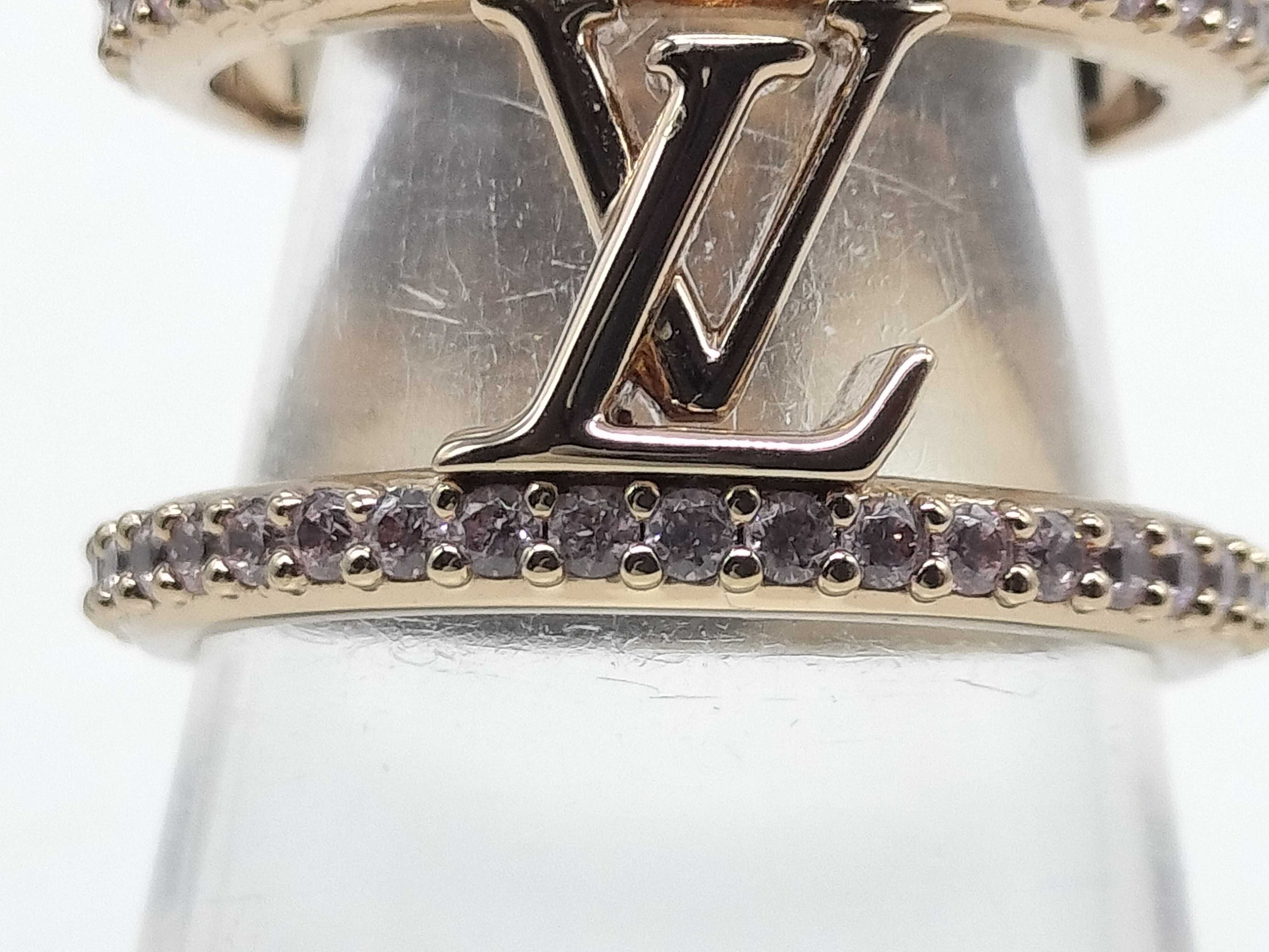 Iconic Strass M Ring — view 2
