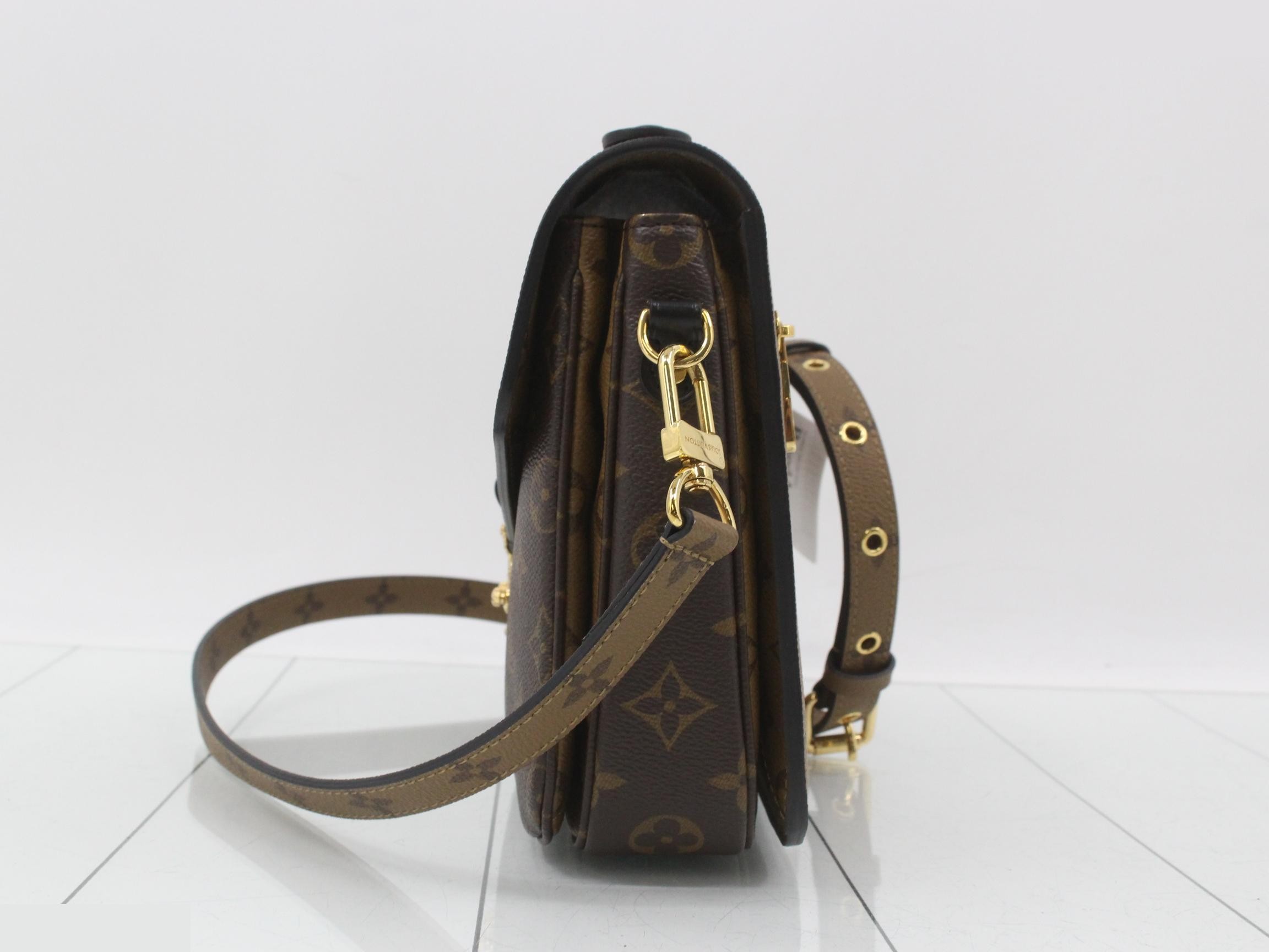 Pochette Metis MM 2-Way Shoulder/Handbag — view 3