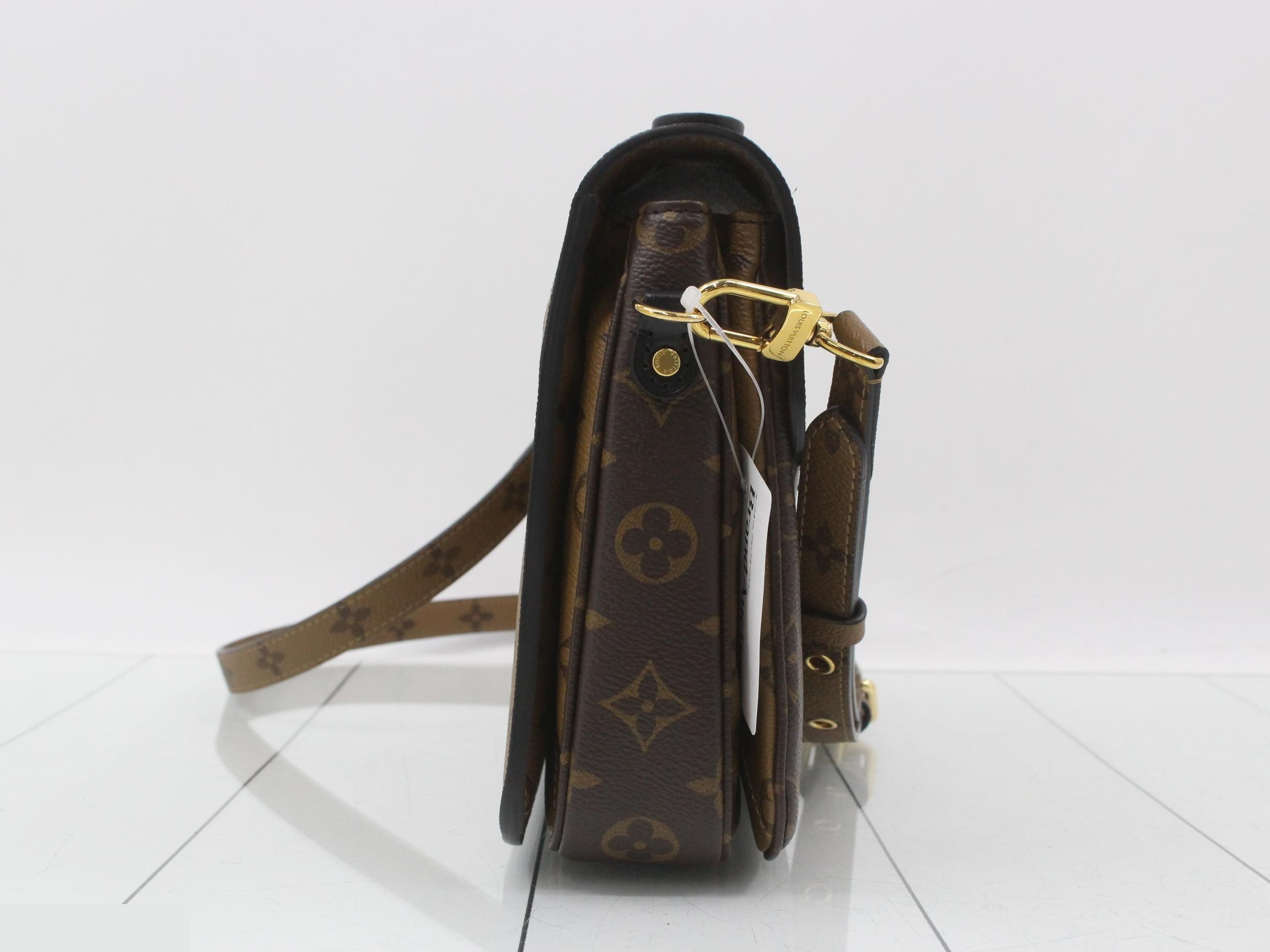 Pochette Metis MM 2-Way Shoulder/Handbag — view 4