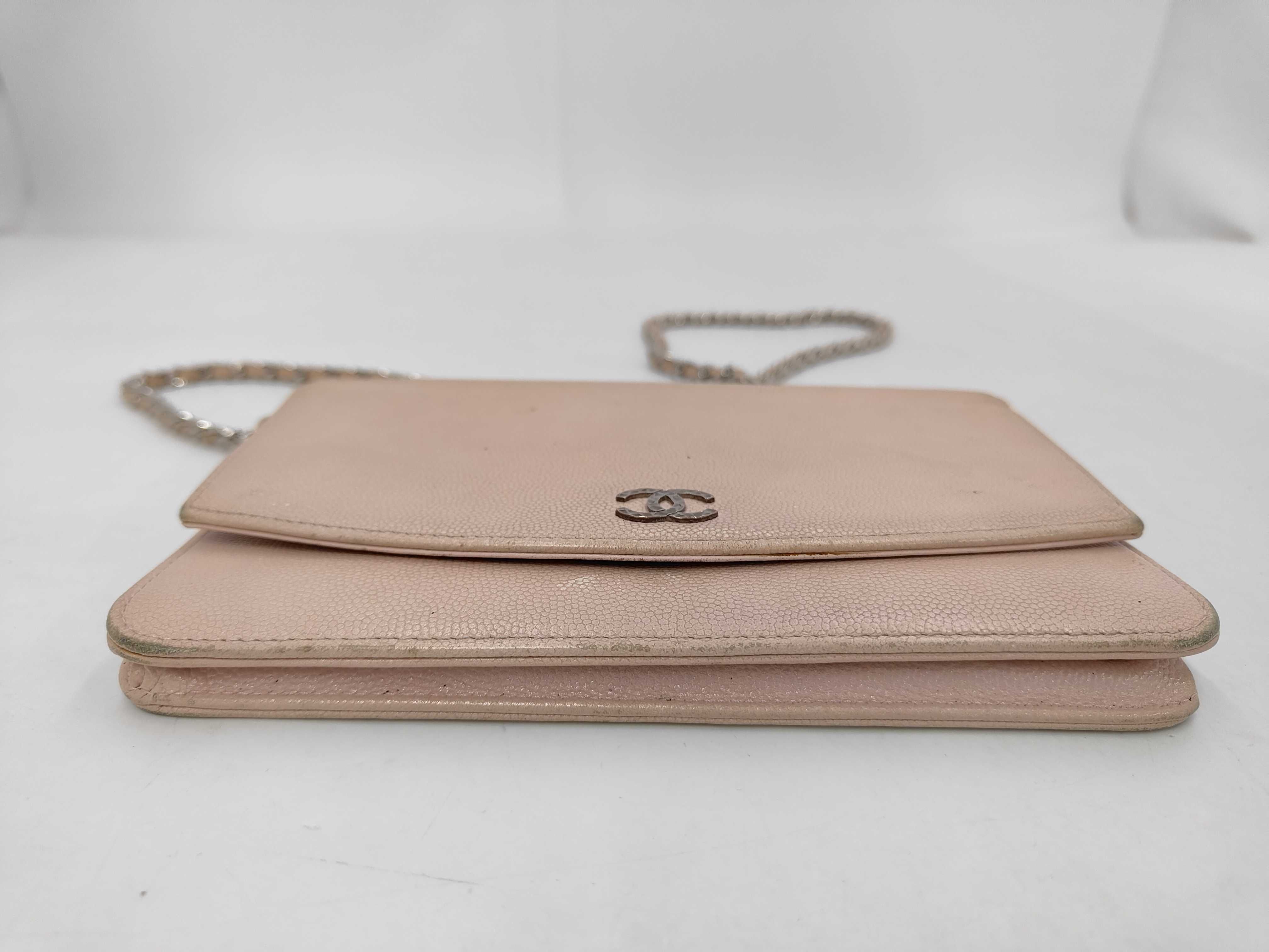 Caviar Skin Chain Wallet, Beige, Serial Number 13 (Shoulder Bag) — view 3