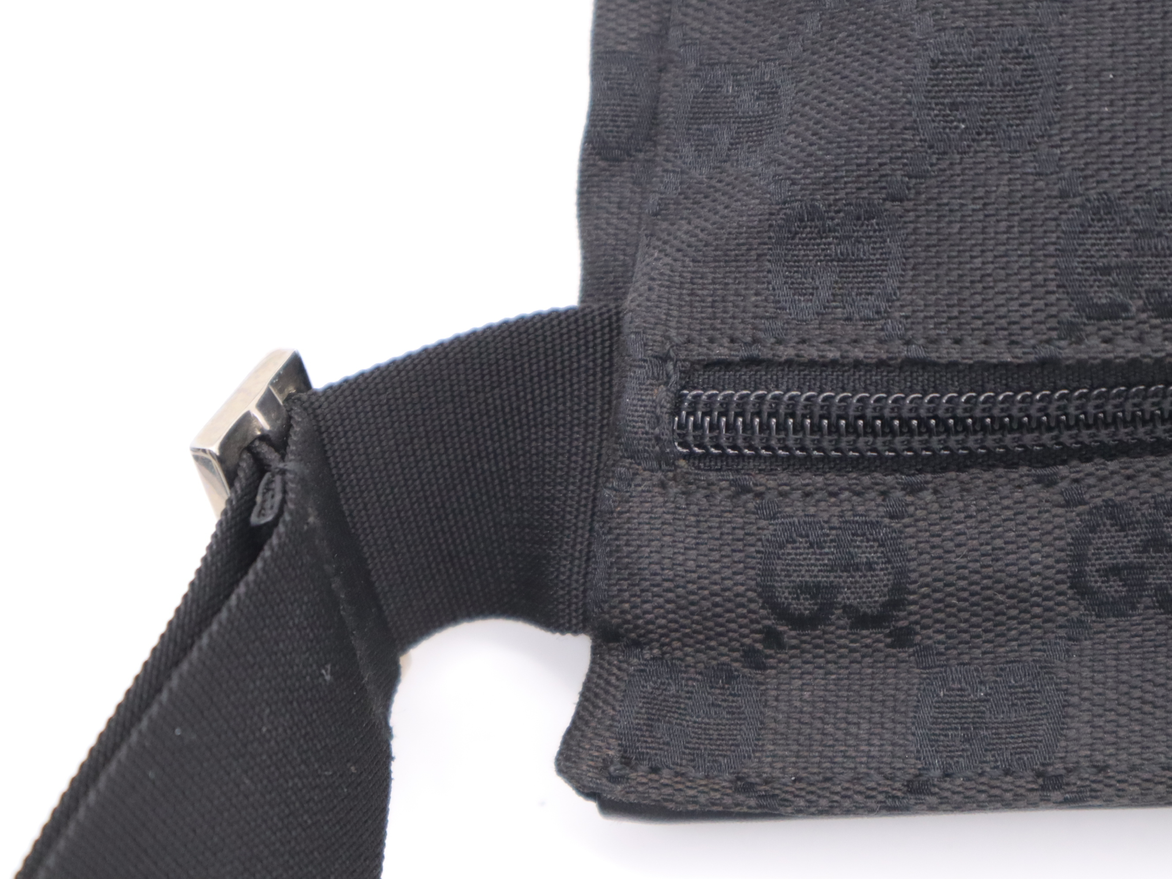 28566 Canvas x Leather GG Canvas Body Bag Black Silver Hardware Waist Bag — view 7