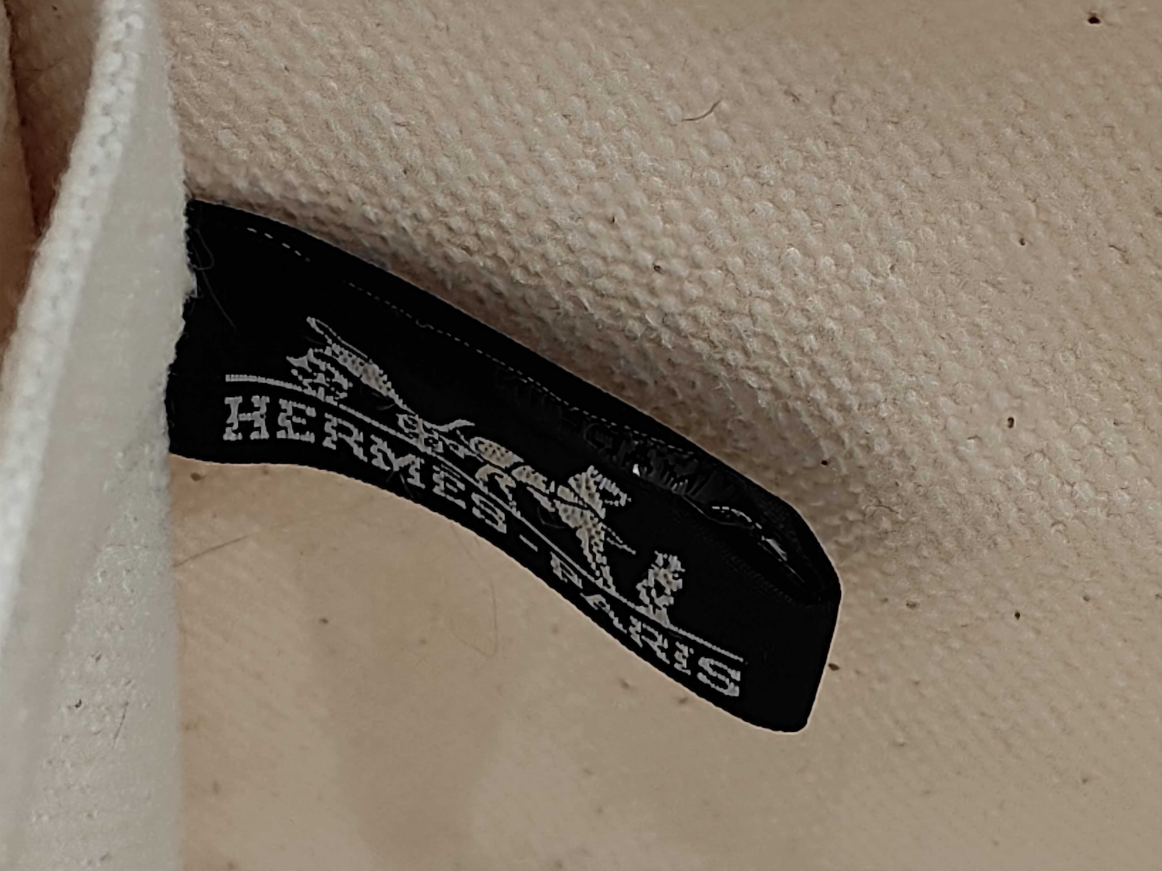 Bora PM Tote Bag — view 11