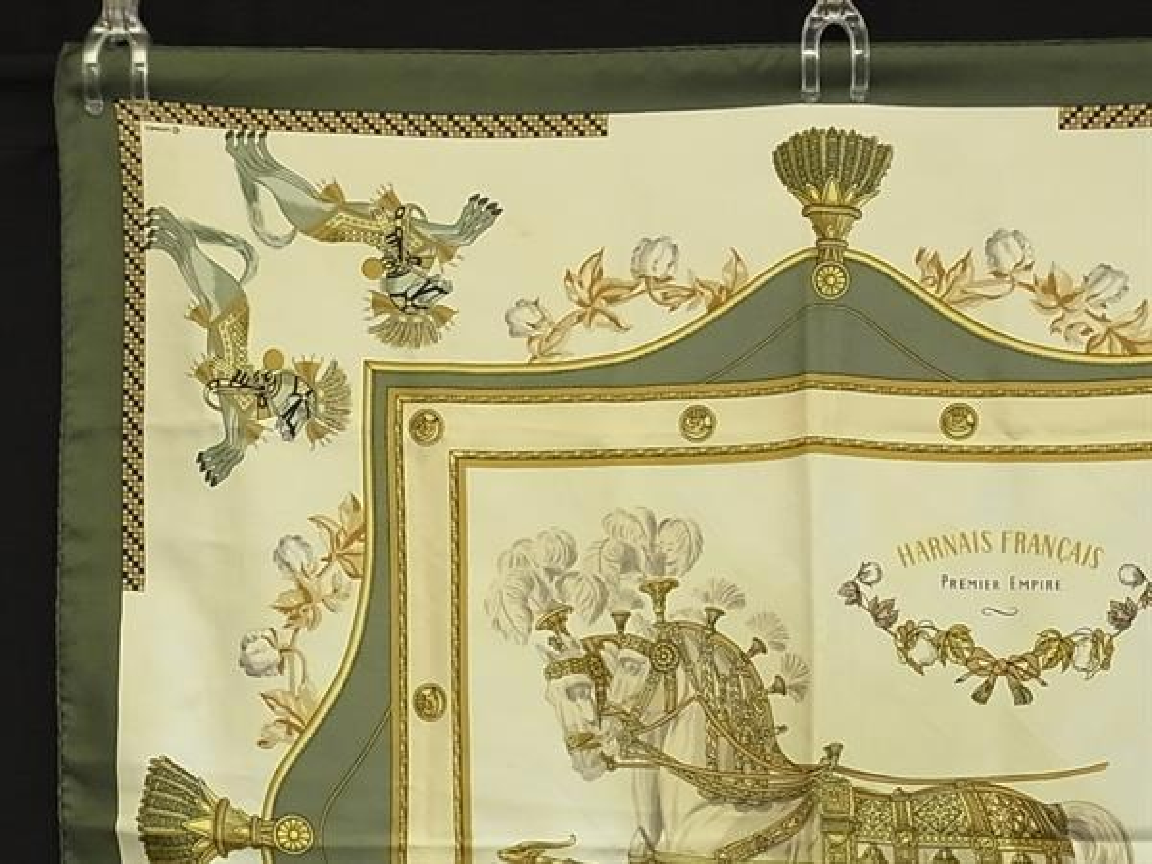 Harnais Francais PREMIER EMPIRE [Harness of the First French Empire] Carre 90 Silk Large Scarf Green HB2021 Other Accessories — view 2