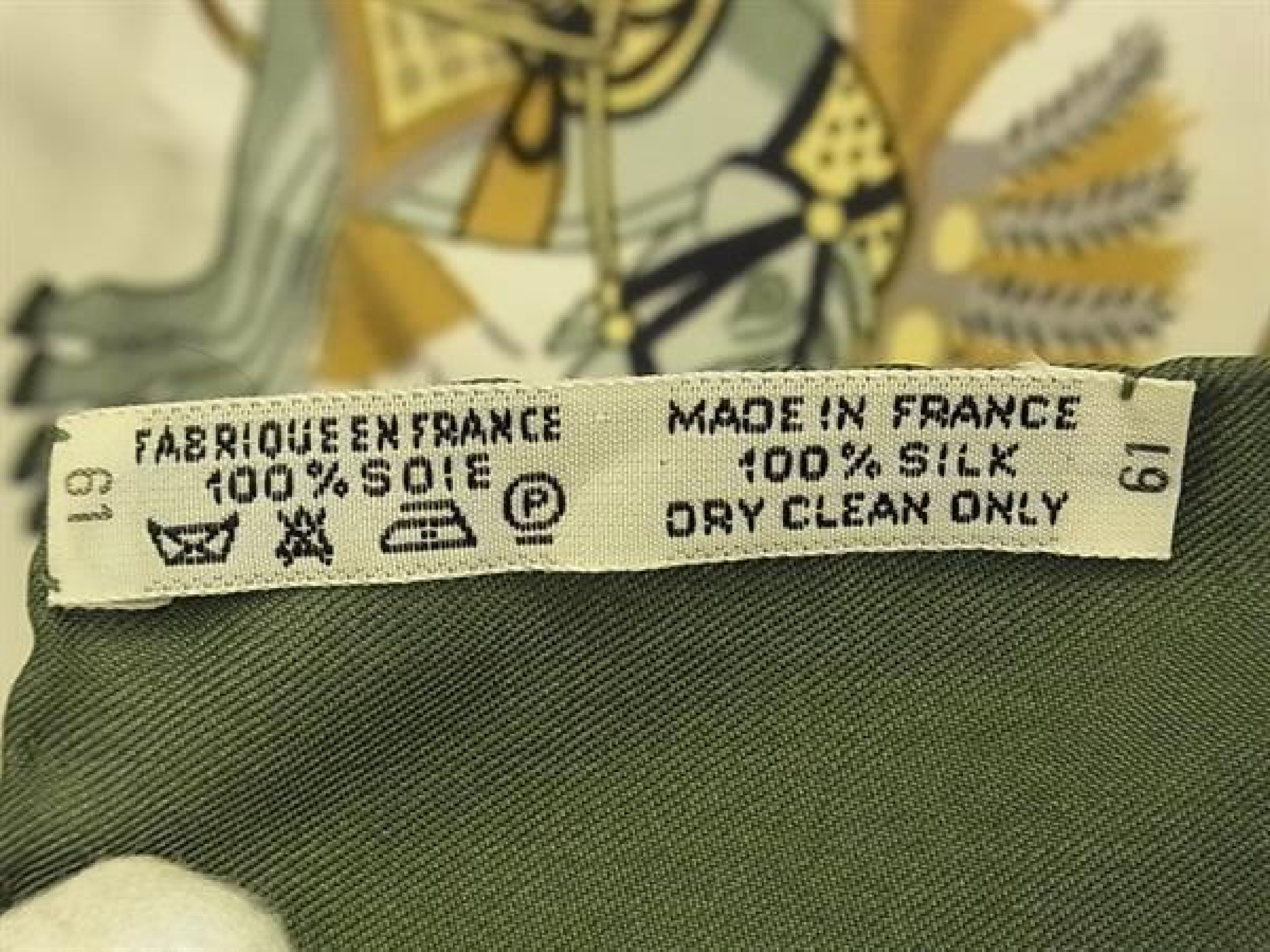 Harnais Francais PREMIER EMPIRE [Harness of the First French Empire] Carre 90 Silk Large Scarf Green HB2021 Other Accessories — view 5