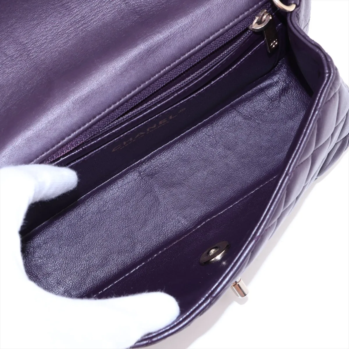 Mini Matelassé 20 Lambskin Single Flap Single Chain Bag, Purple, Gold Hardware, A69900 — view 6