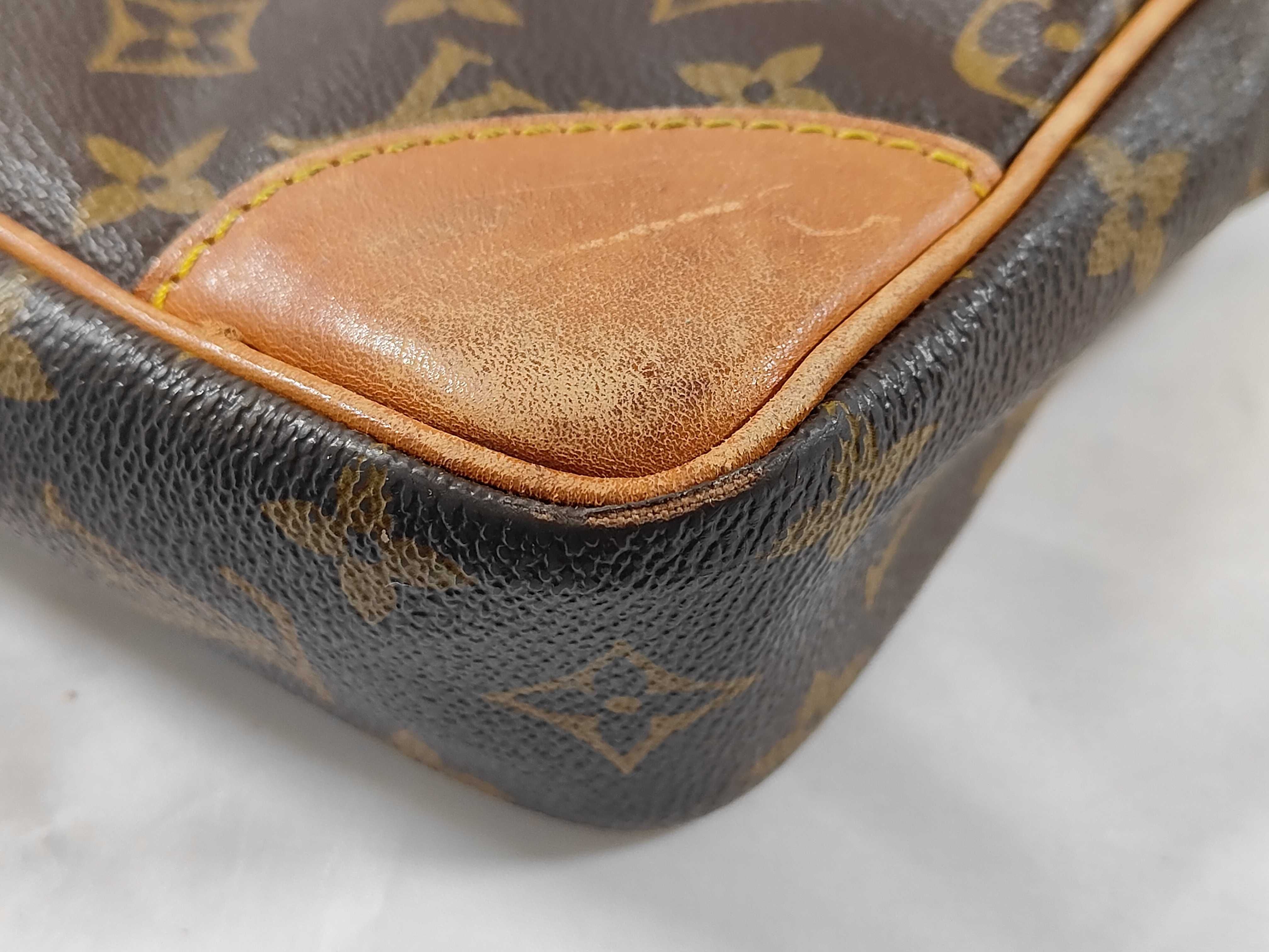 Monogram M40226 Porte Documents Voyage Business Bag — view 8