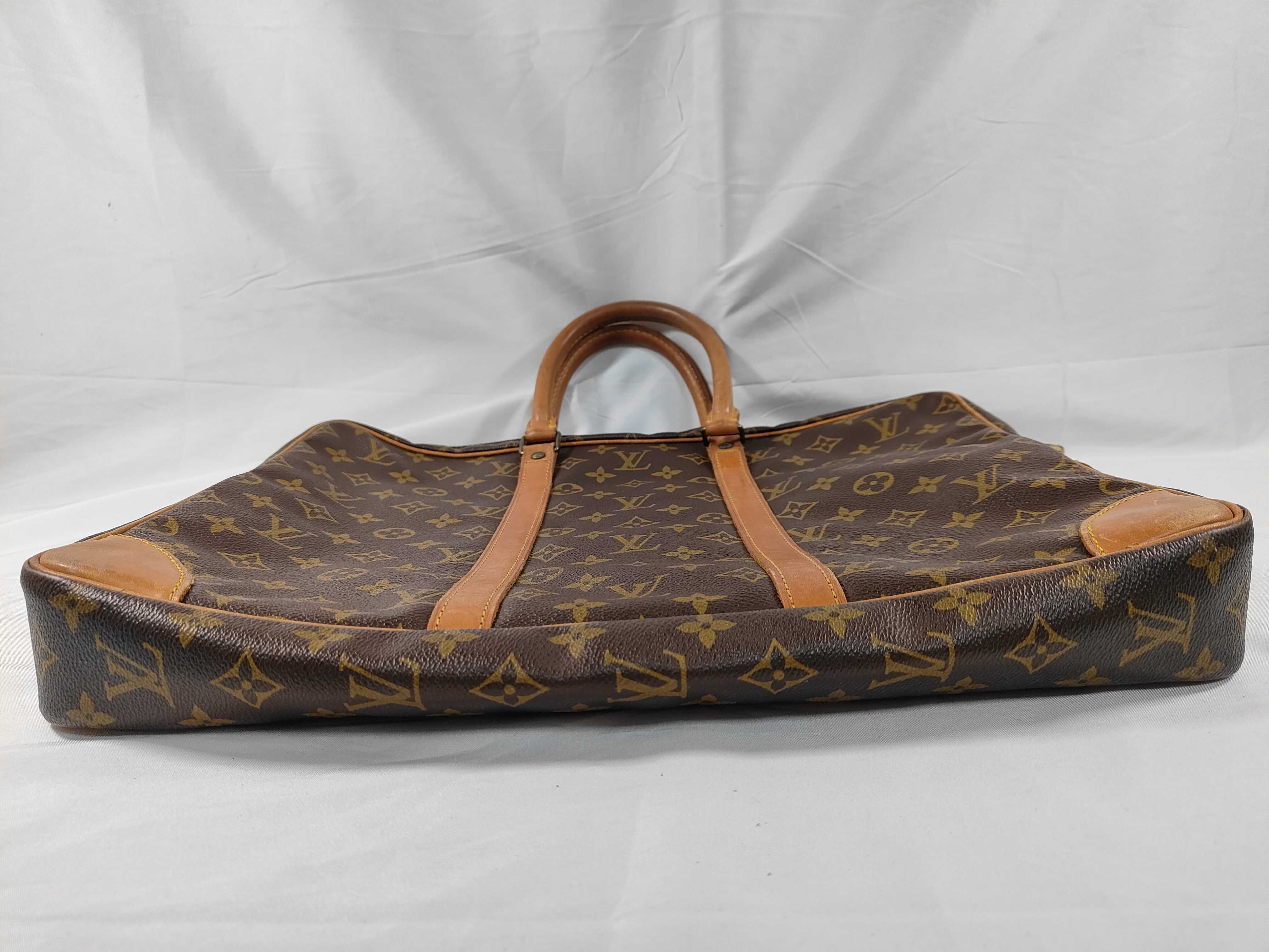 Monogram M40226 Porte Documents Voyage Business Bag — view 9