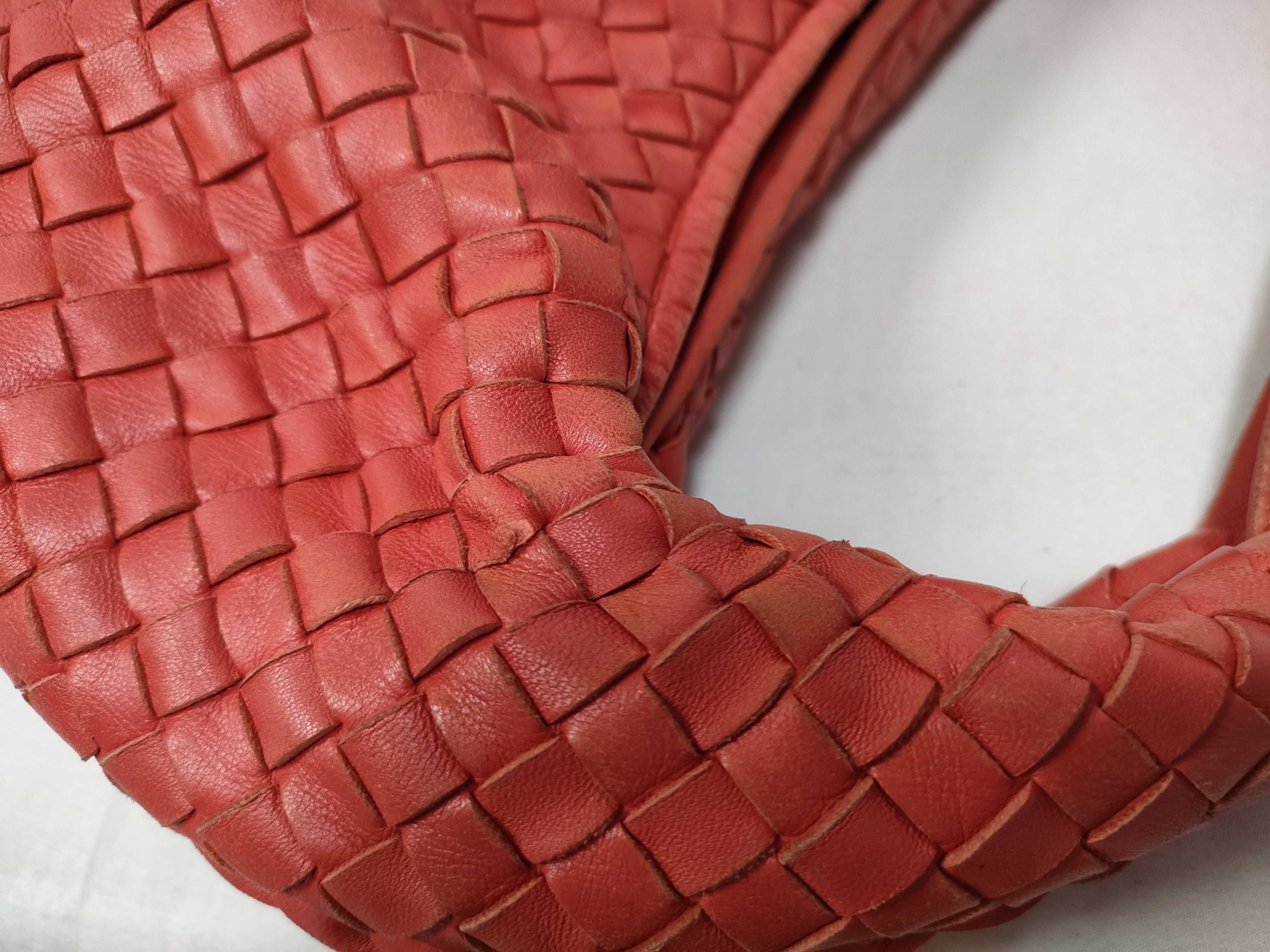 Intrecciato Bottega Veneta Hobo Intrecciato Leather Shoulder Bag One Shoulder Bag Handbag Shoulder Bag with Mirror — view 9