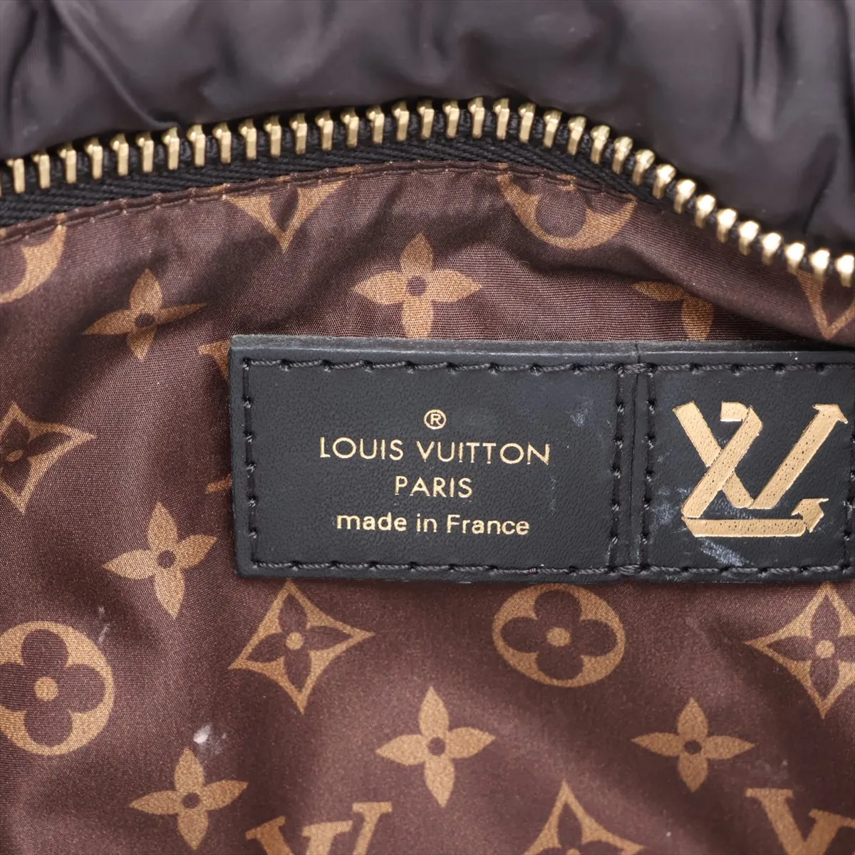 LV Pillow Maxi Multi Pochette Accessoires M58980 Black x Pink — view 12
