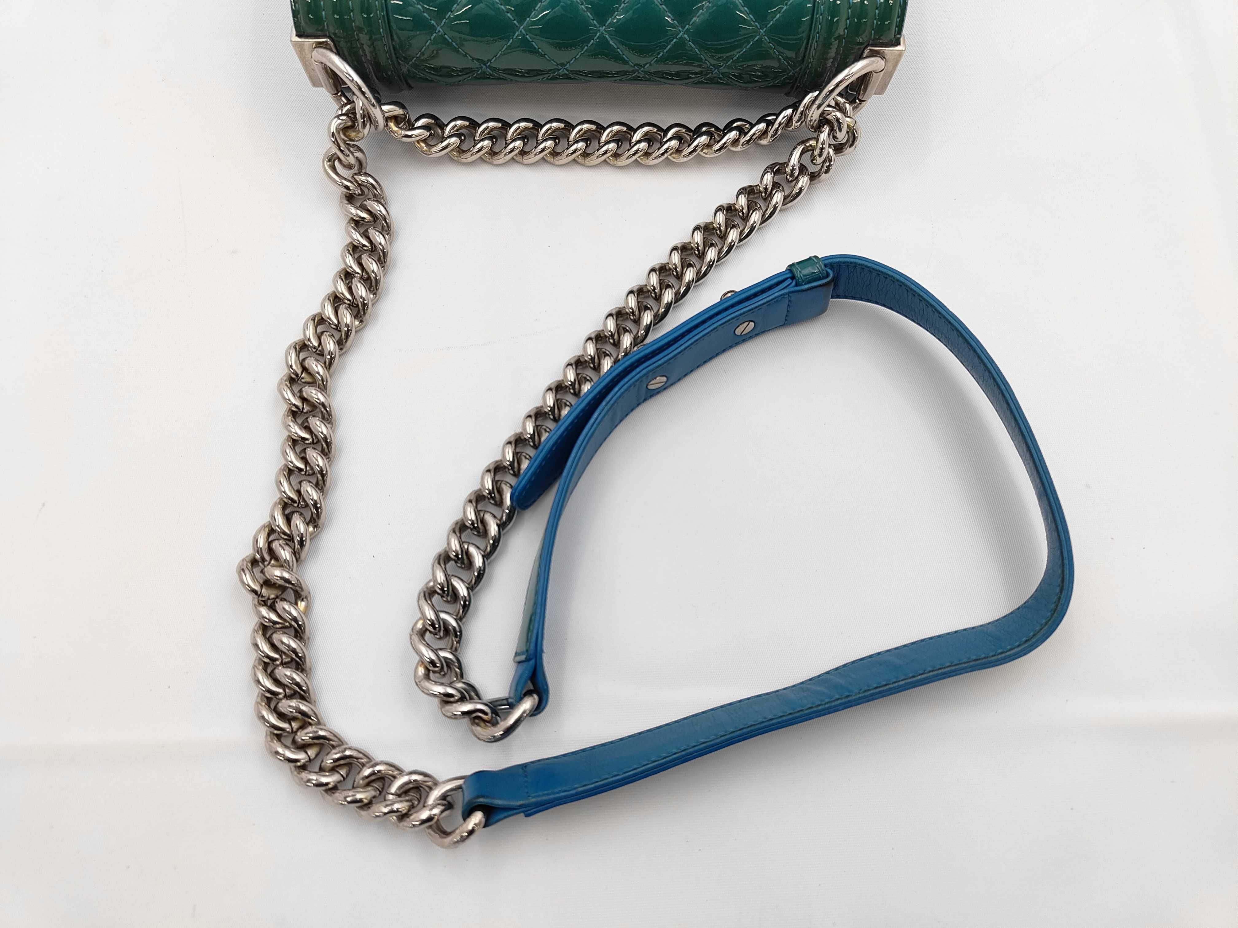 shoulder bag — view 3