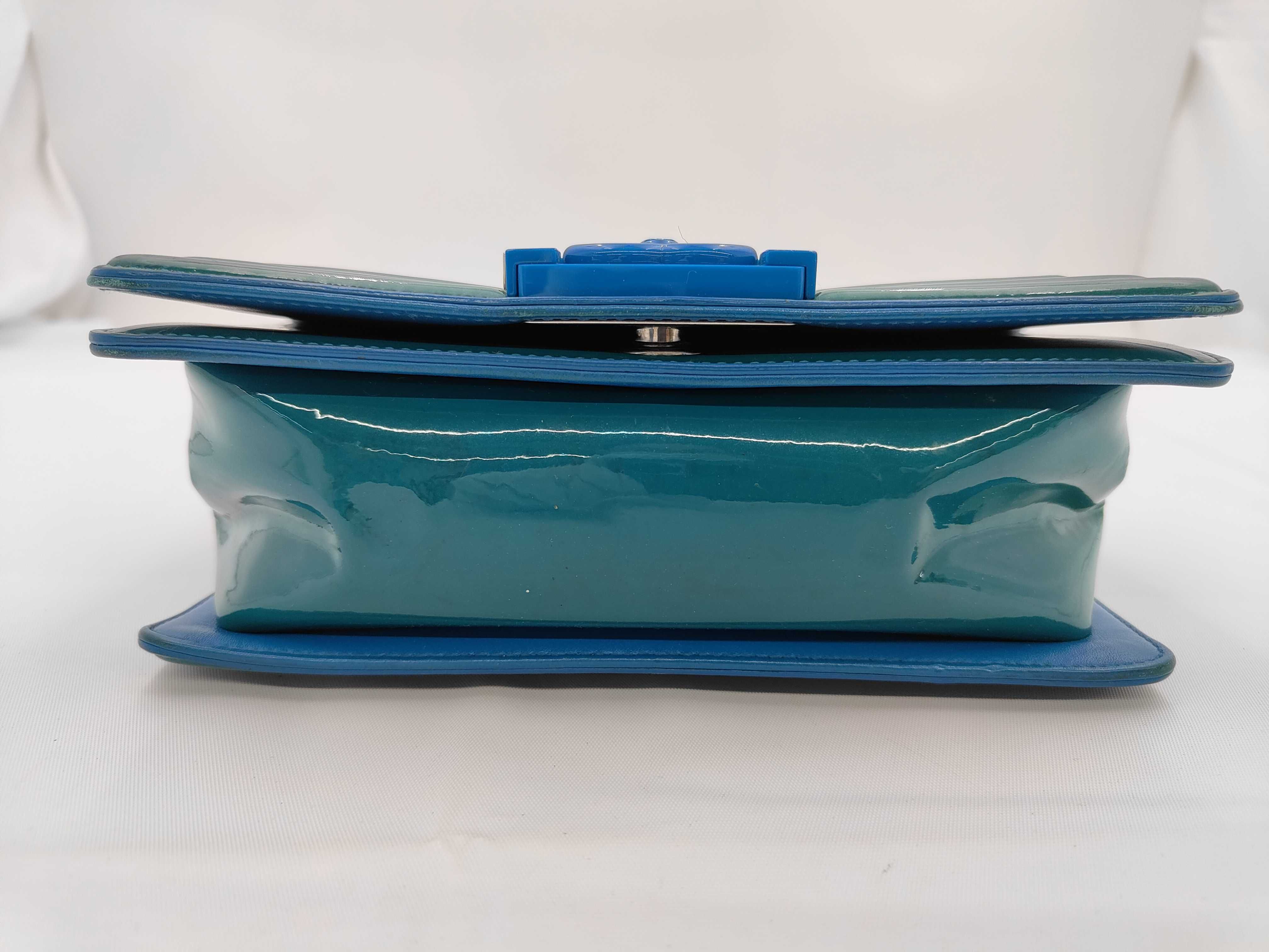 shoulder bag — view 5
