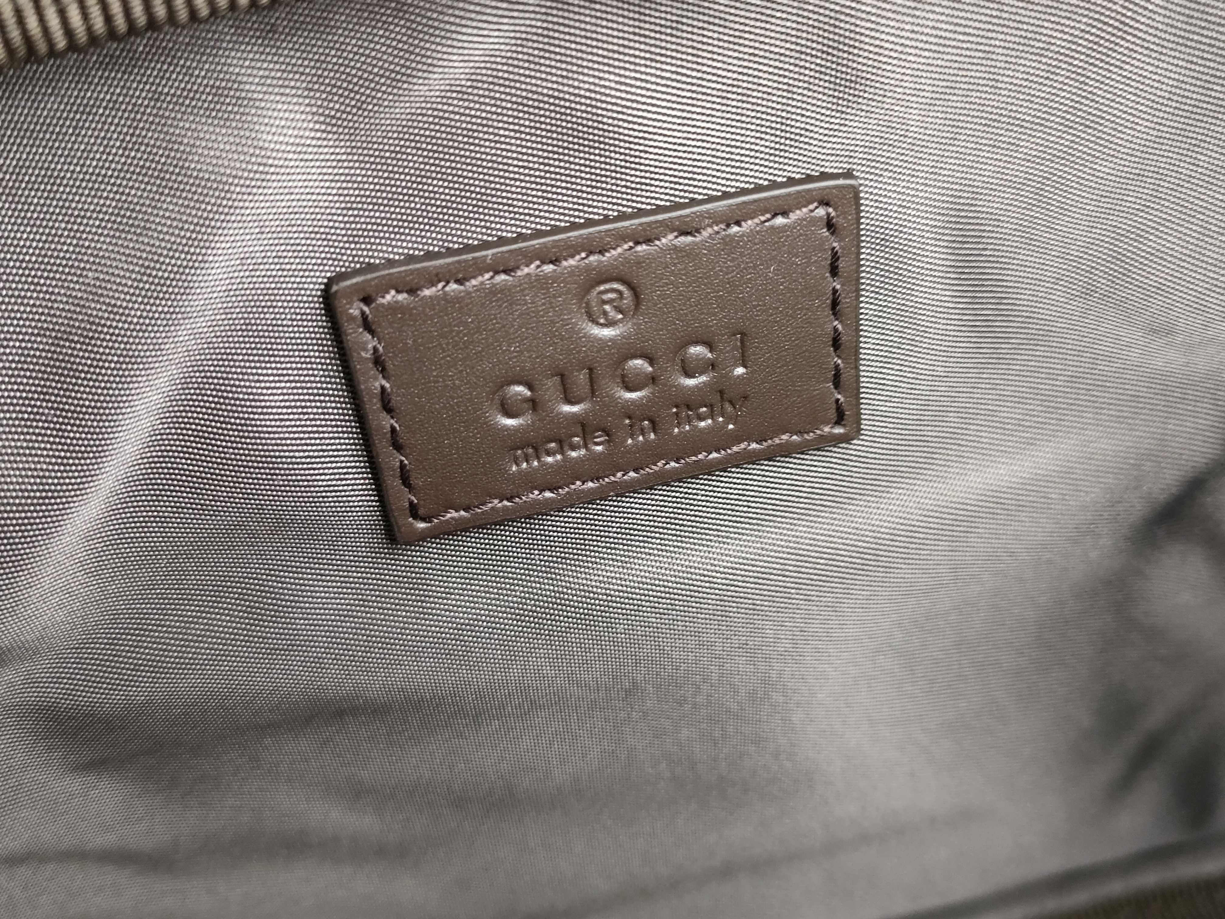GG canvas unused GG shoulder bag — view 11