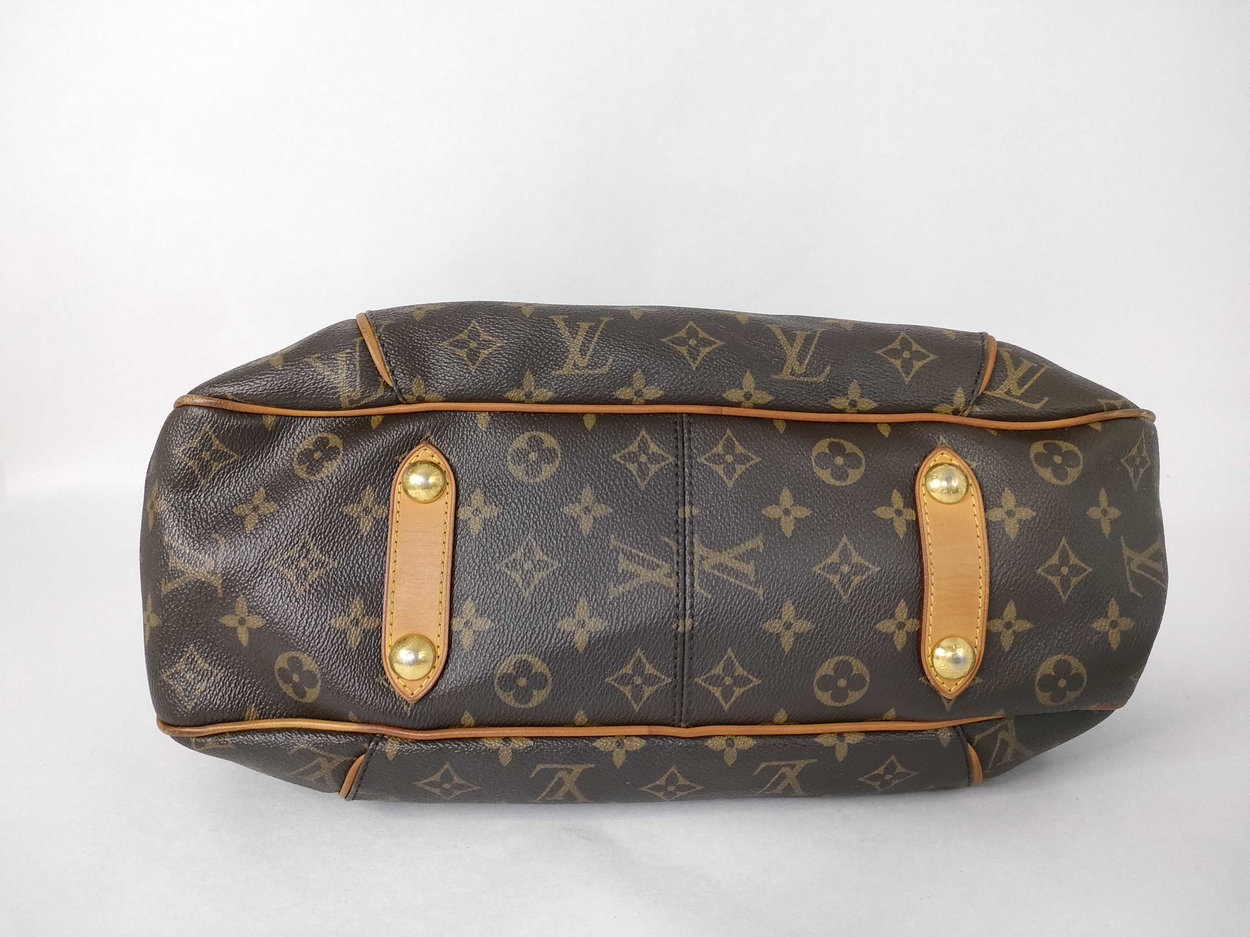 Monogram Louis Vuitton Monogram Galliera PM M56382 Handbag — view 7