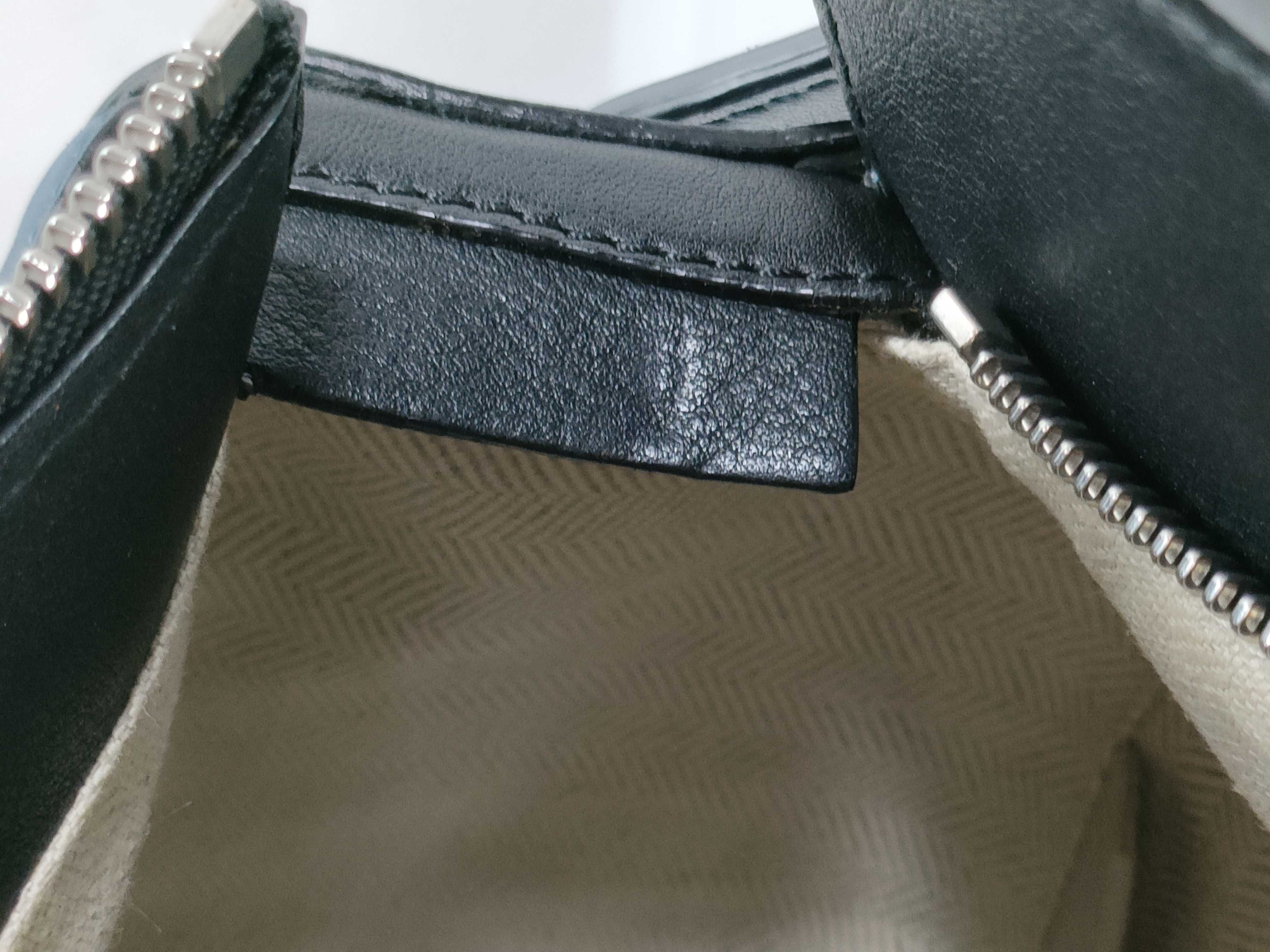 Puzzle Medium Leather 2-Way Handbag Navy Black ST Handbag — view 13