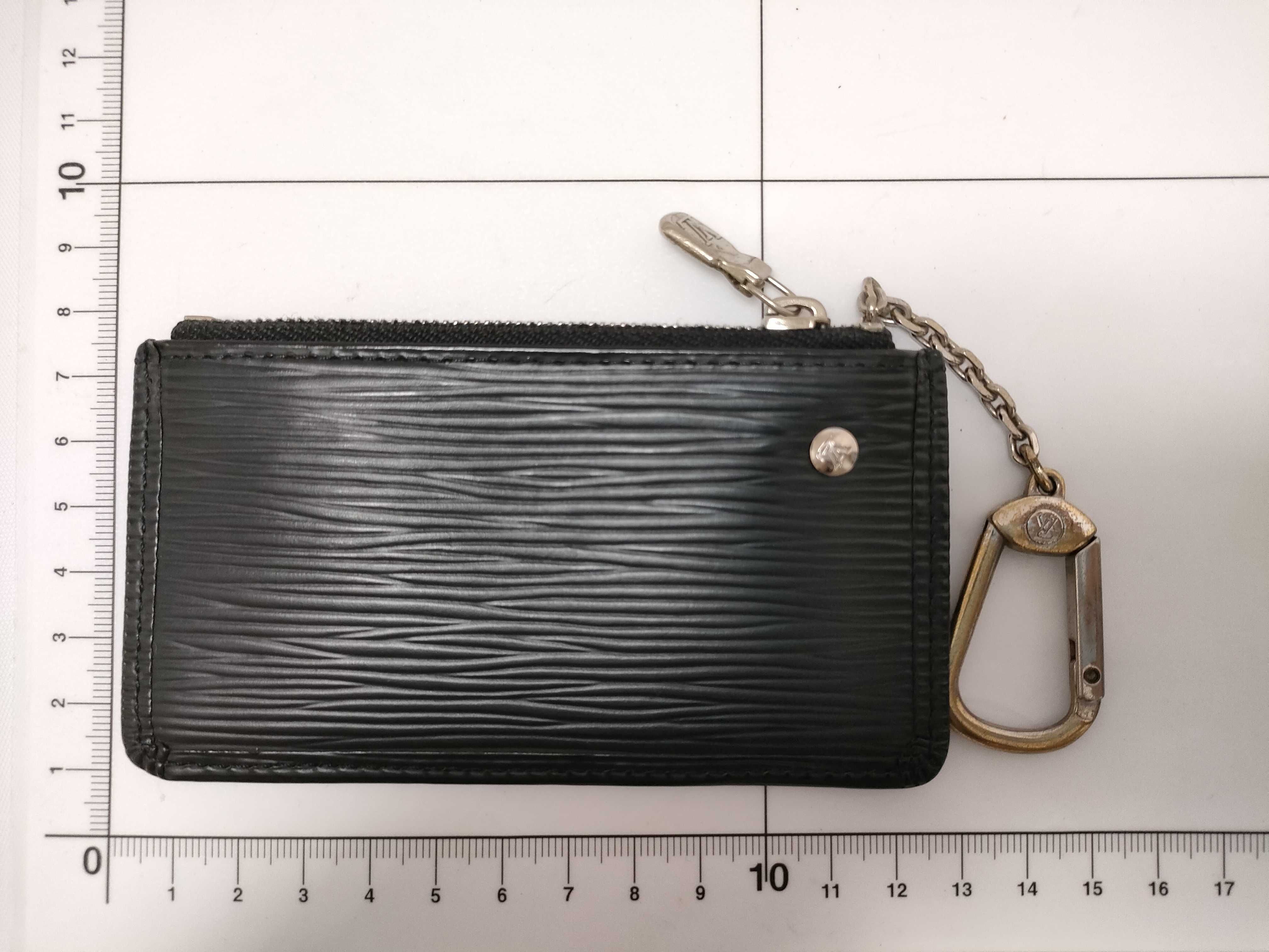 Epi Pochette Clé M63802 Key Case — view 2
