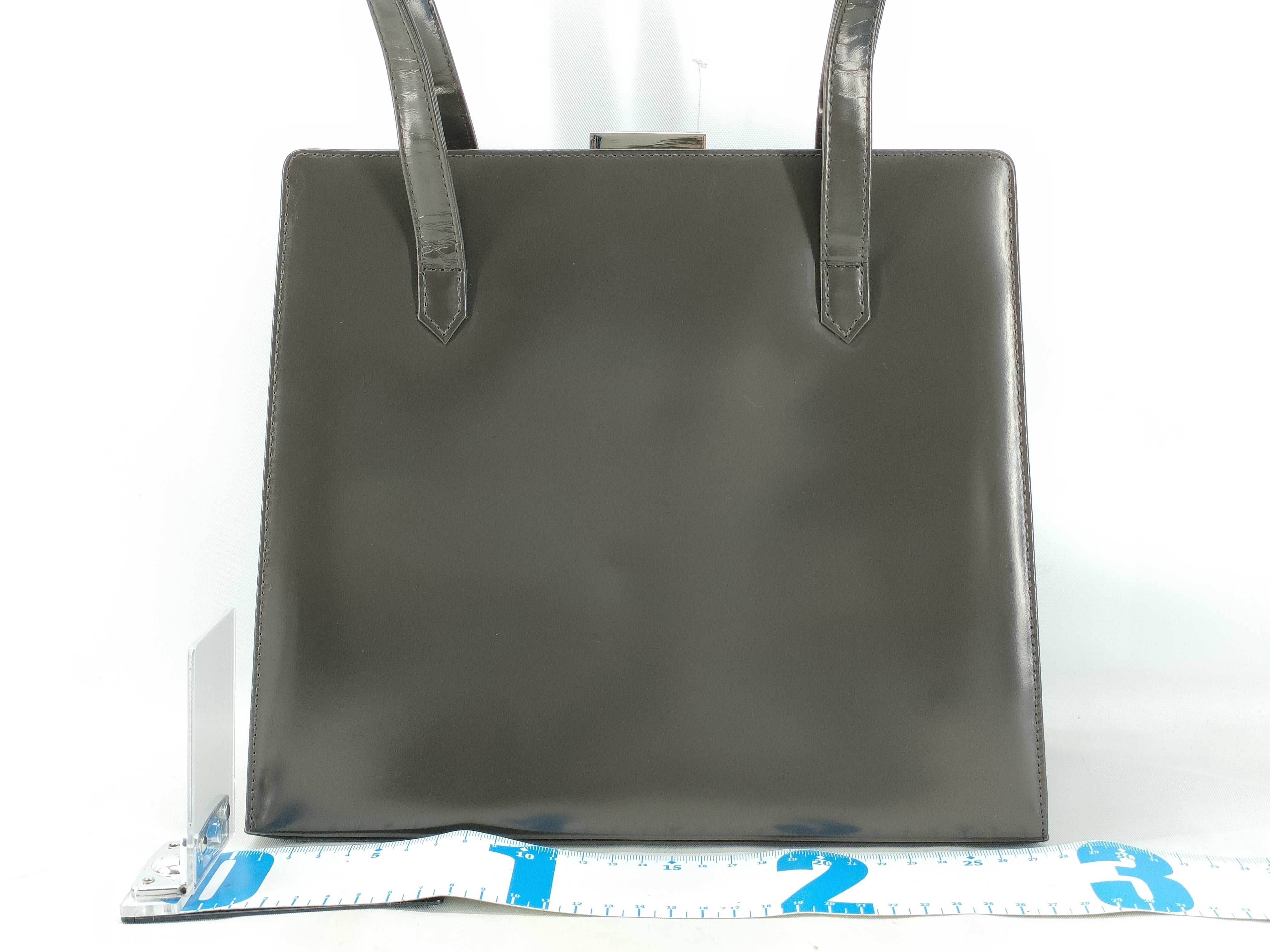 Tote Bag Clasp Tote Bag — view 2