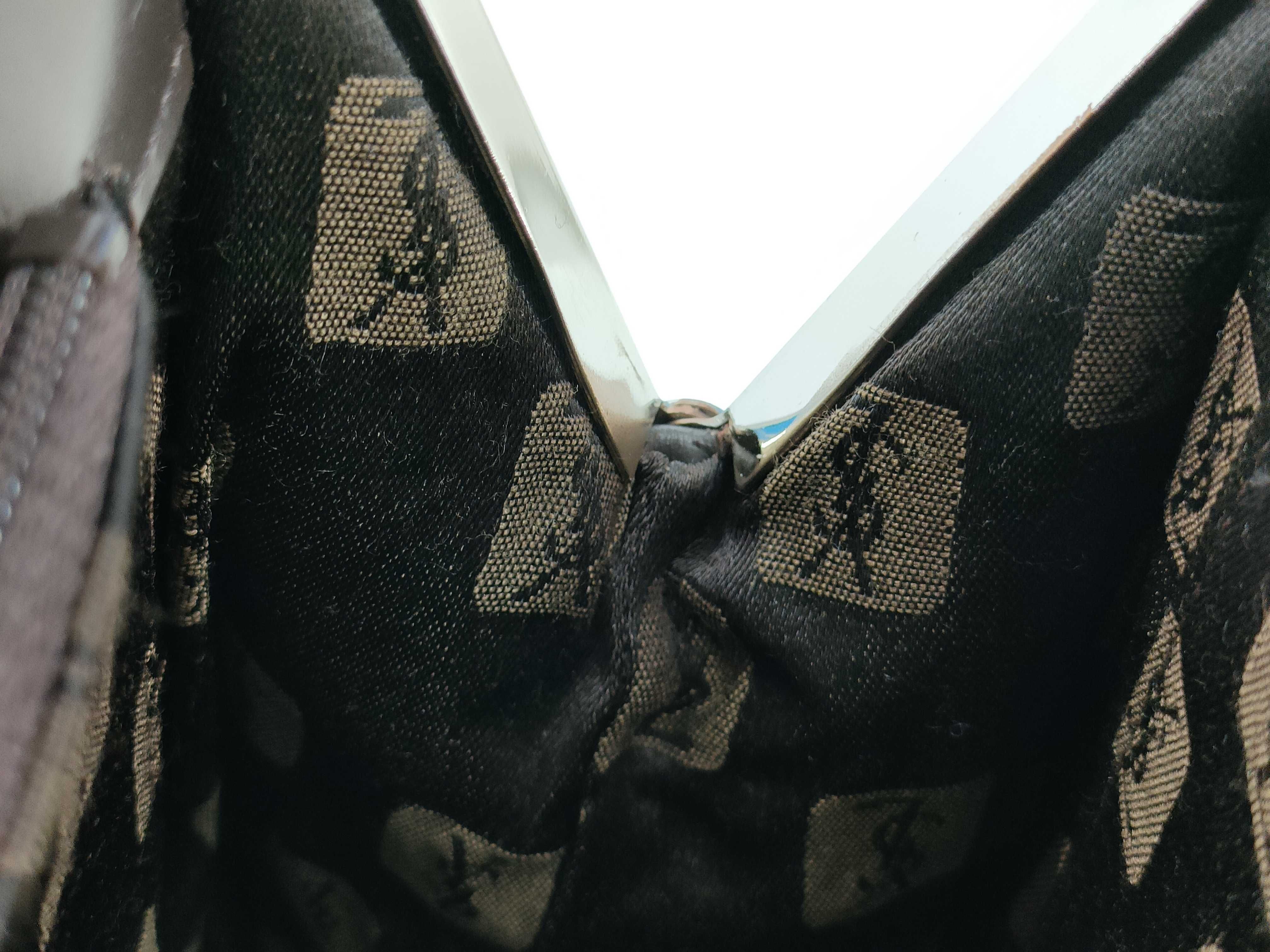 Tote Bag Clasp Tote Bag — view 11