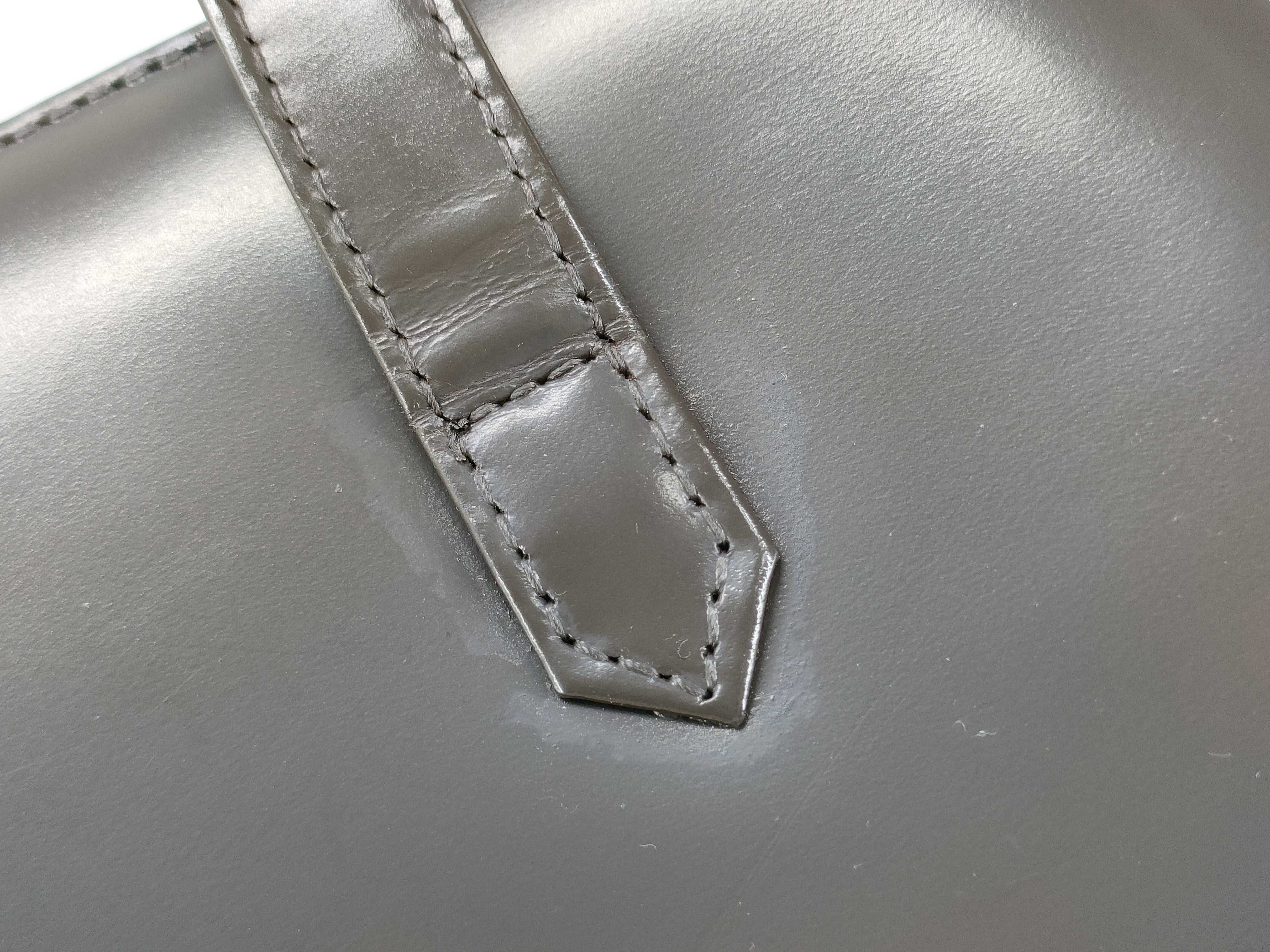 Tote Bag Clasp Tote Bag — view 14