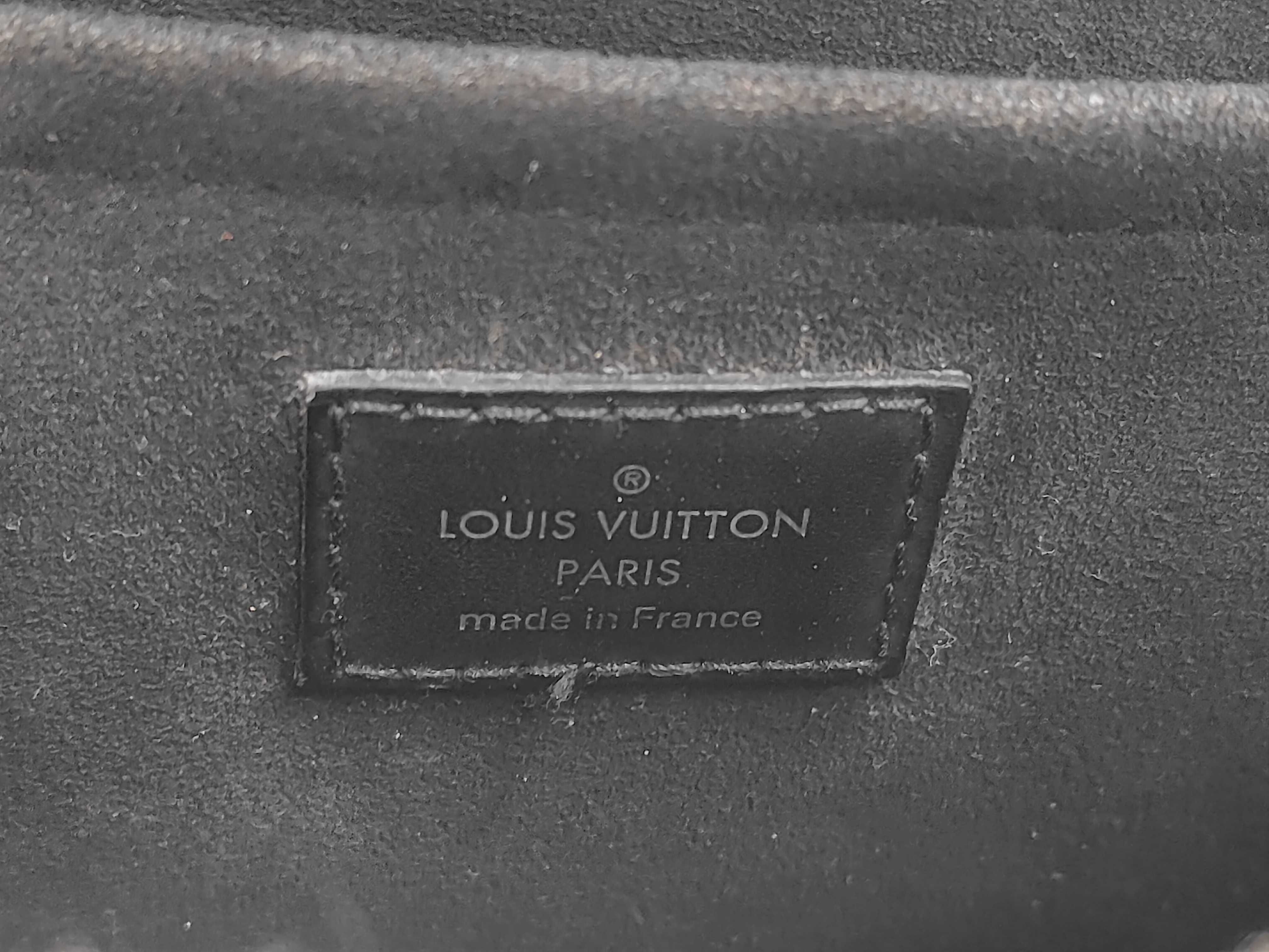 Epi Louis Vuitton Epi Marly MM Handbag — view 11
