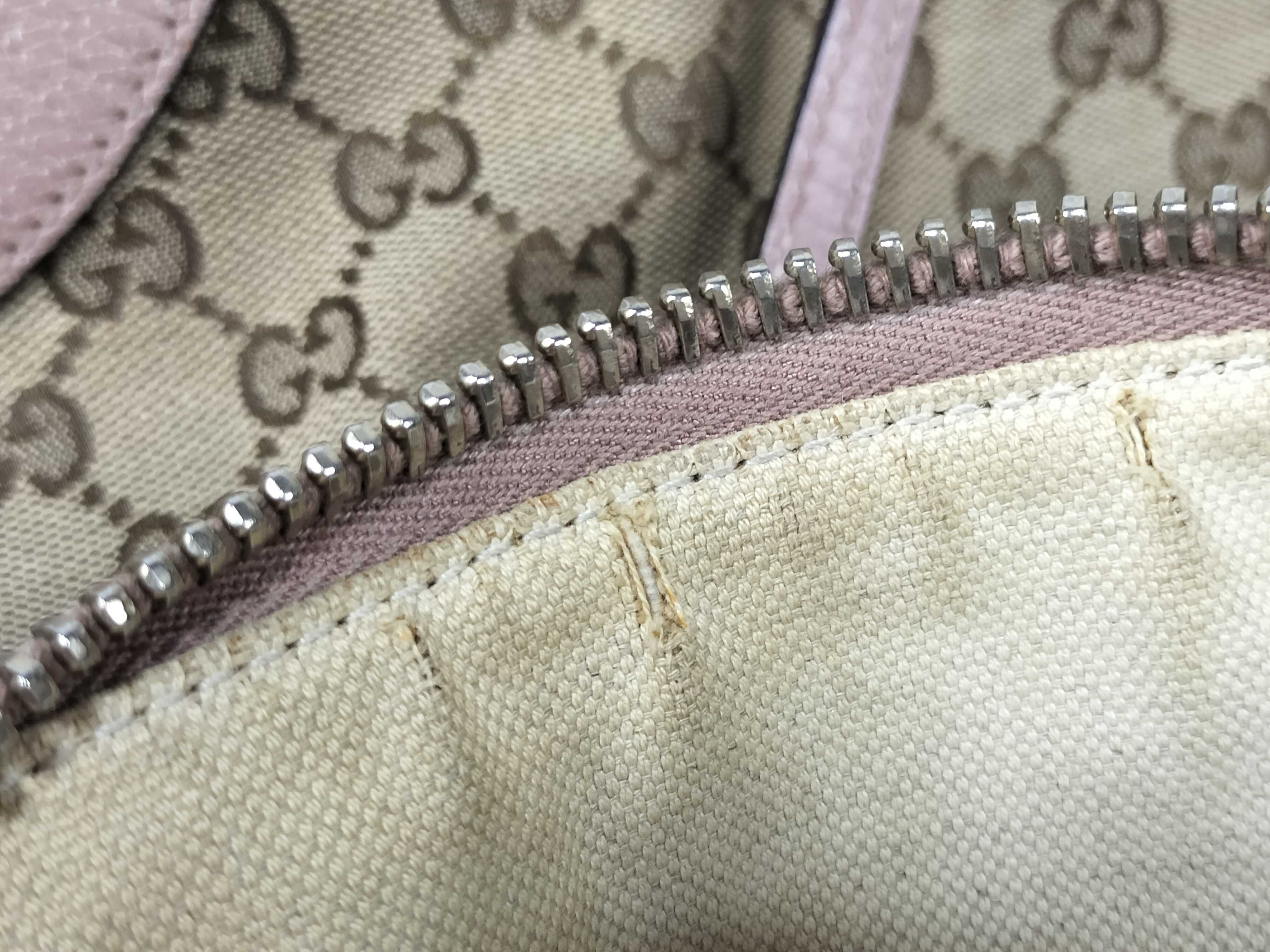 GG Canvas Gucci Tote Bag — view 15