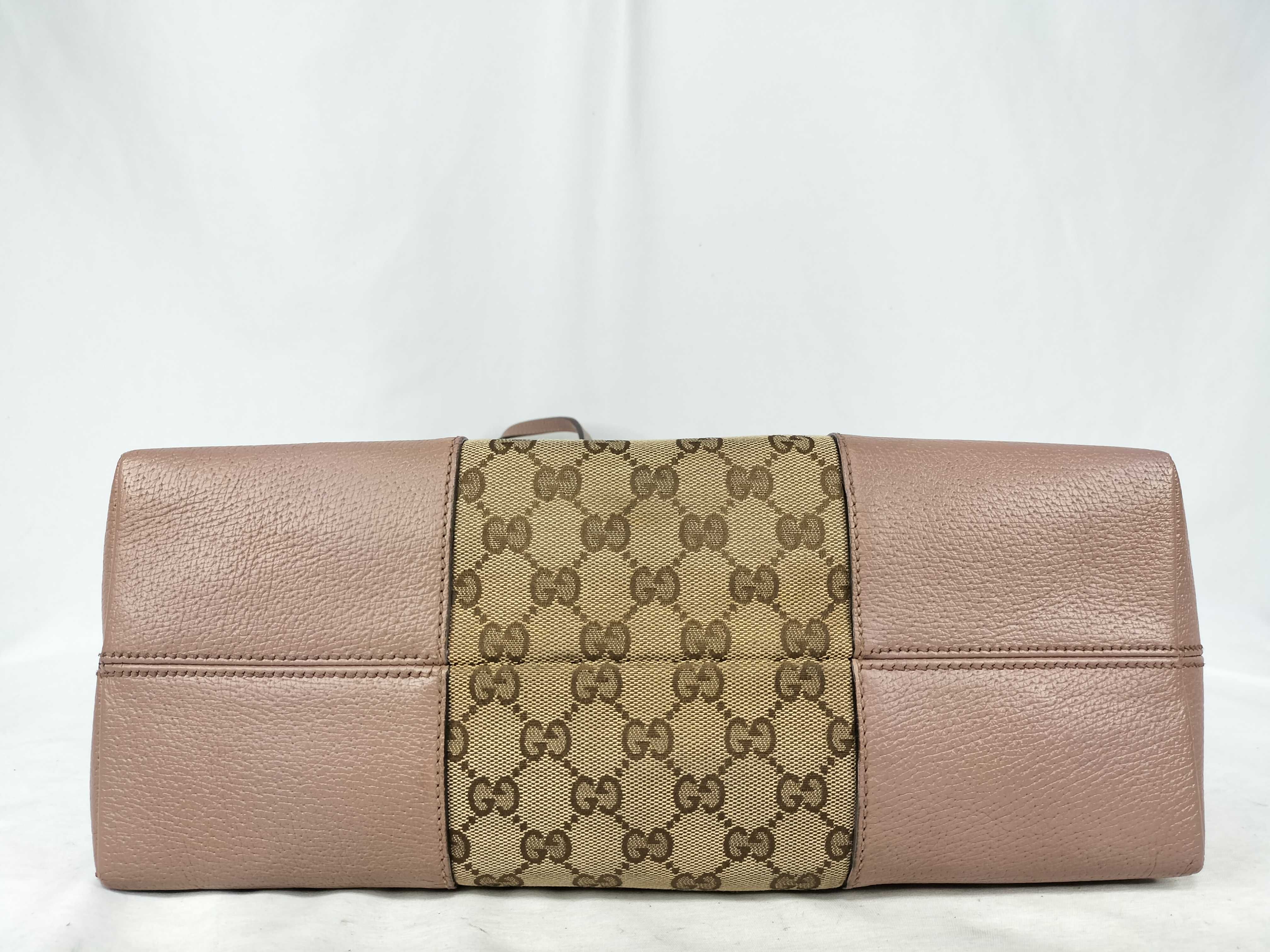GG Canvas Gucci Tote Bag — view 8