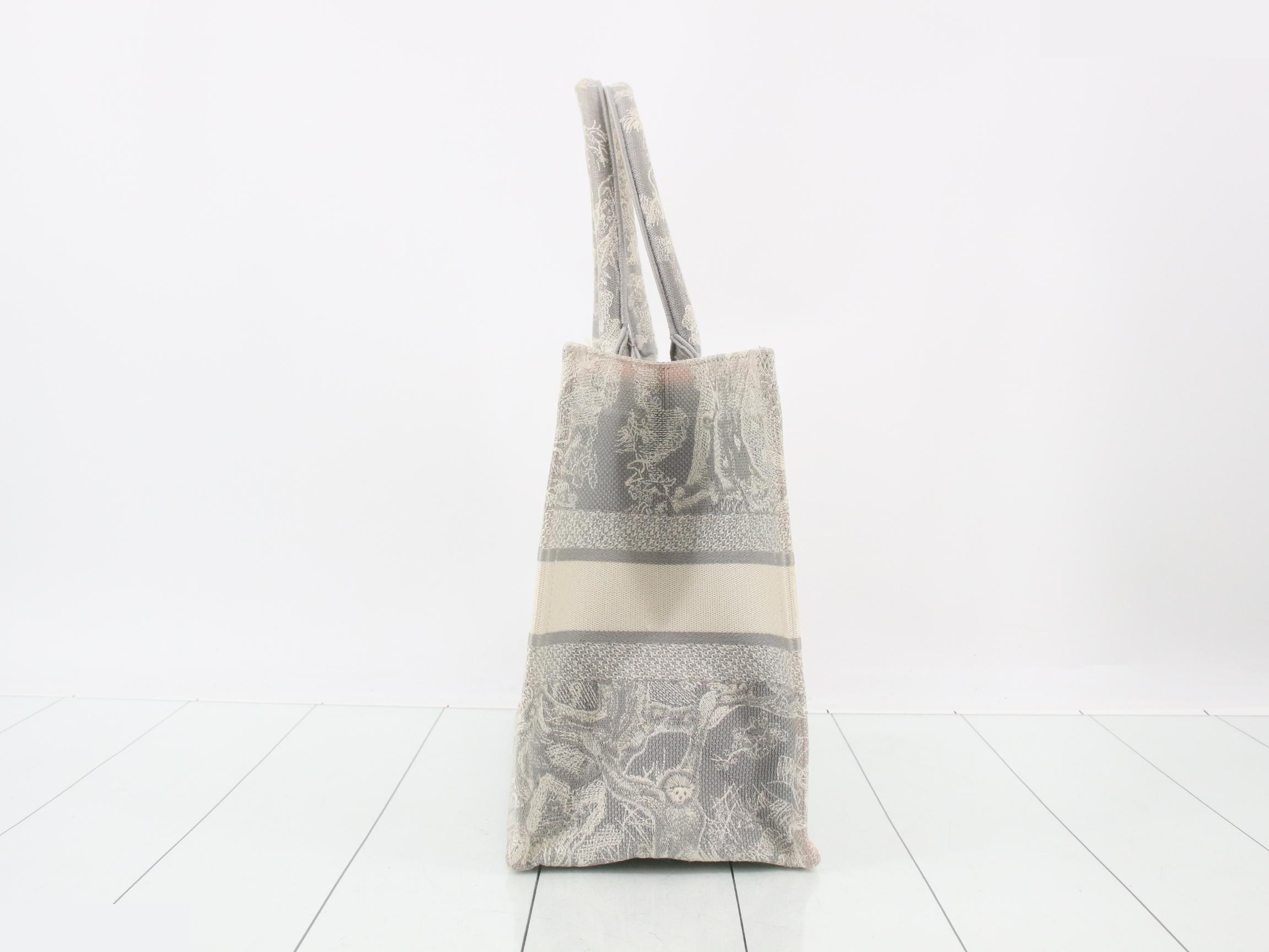Other lines: Bags & Tote Bags - Book Tote — view 4