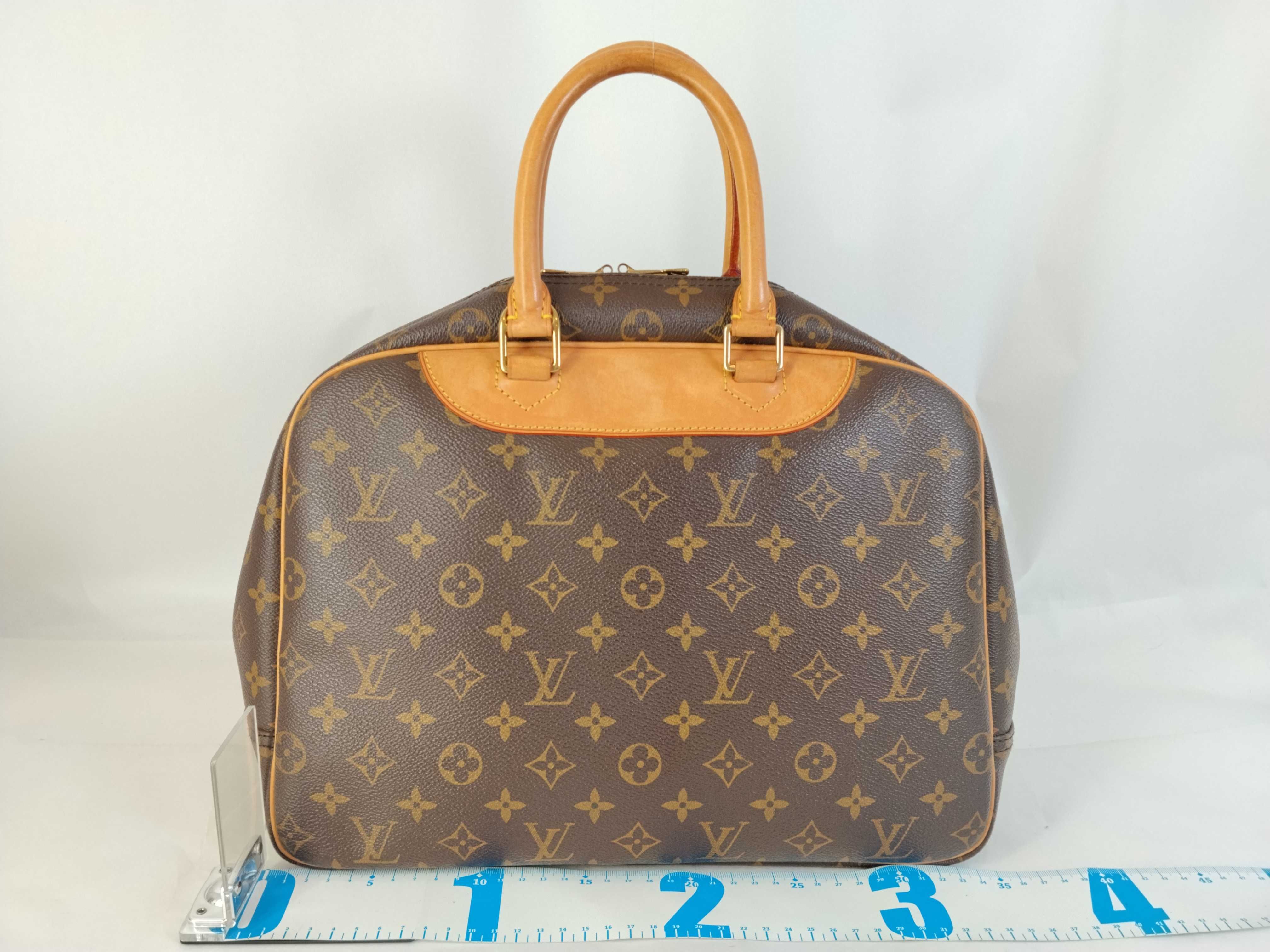 Monogram Louis Vuitton Deauville Monogram M47270 Handbag — view 2