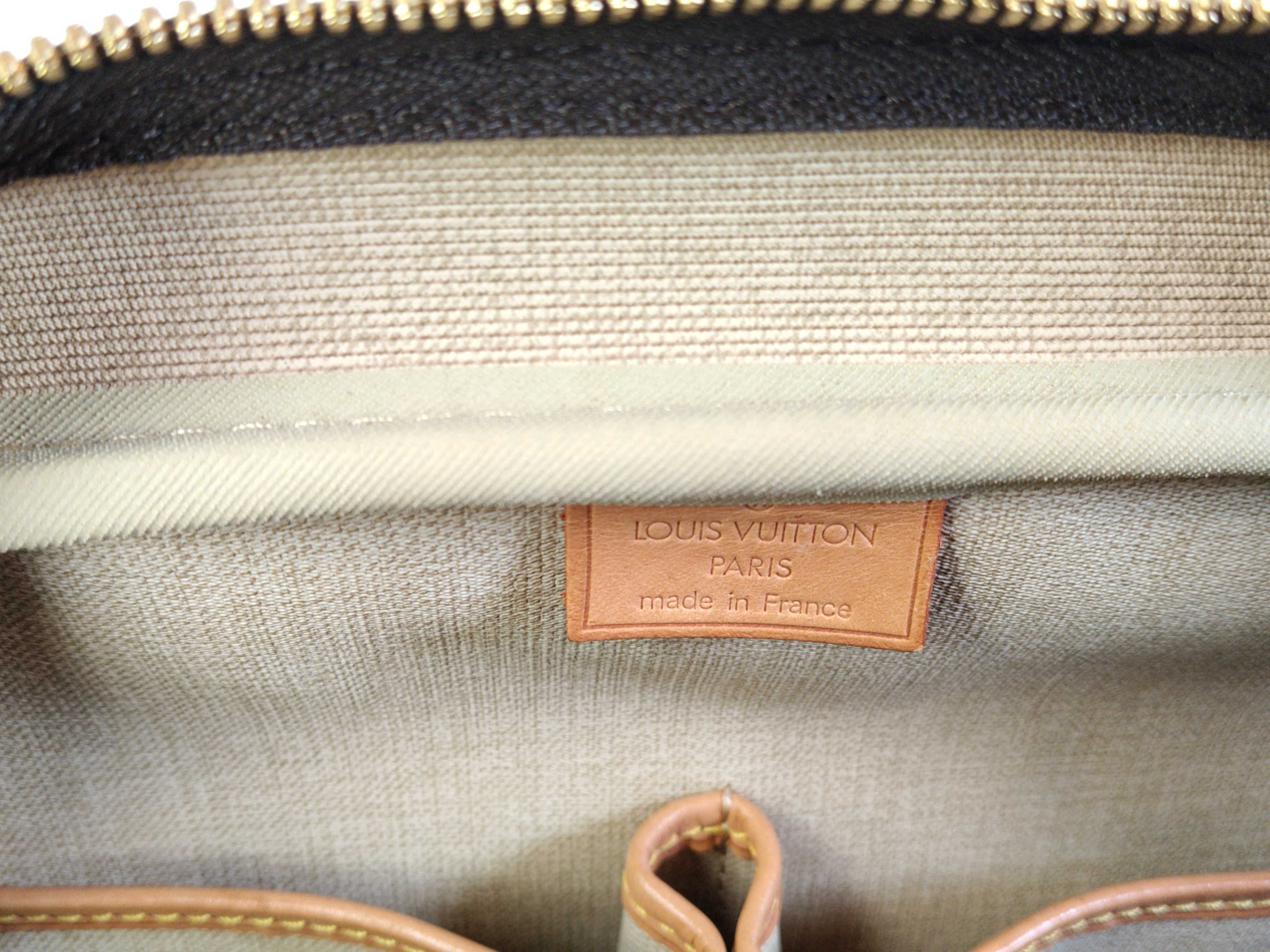 Monogram Louis Vuitton Deauville Monogram M47270 Handbag — view 12