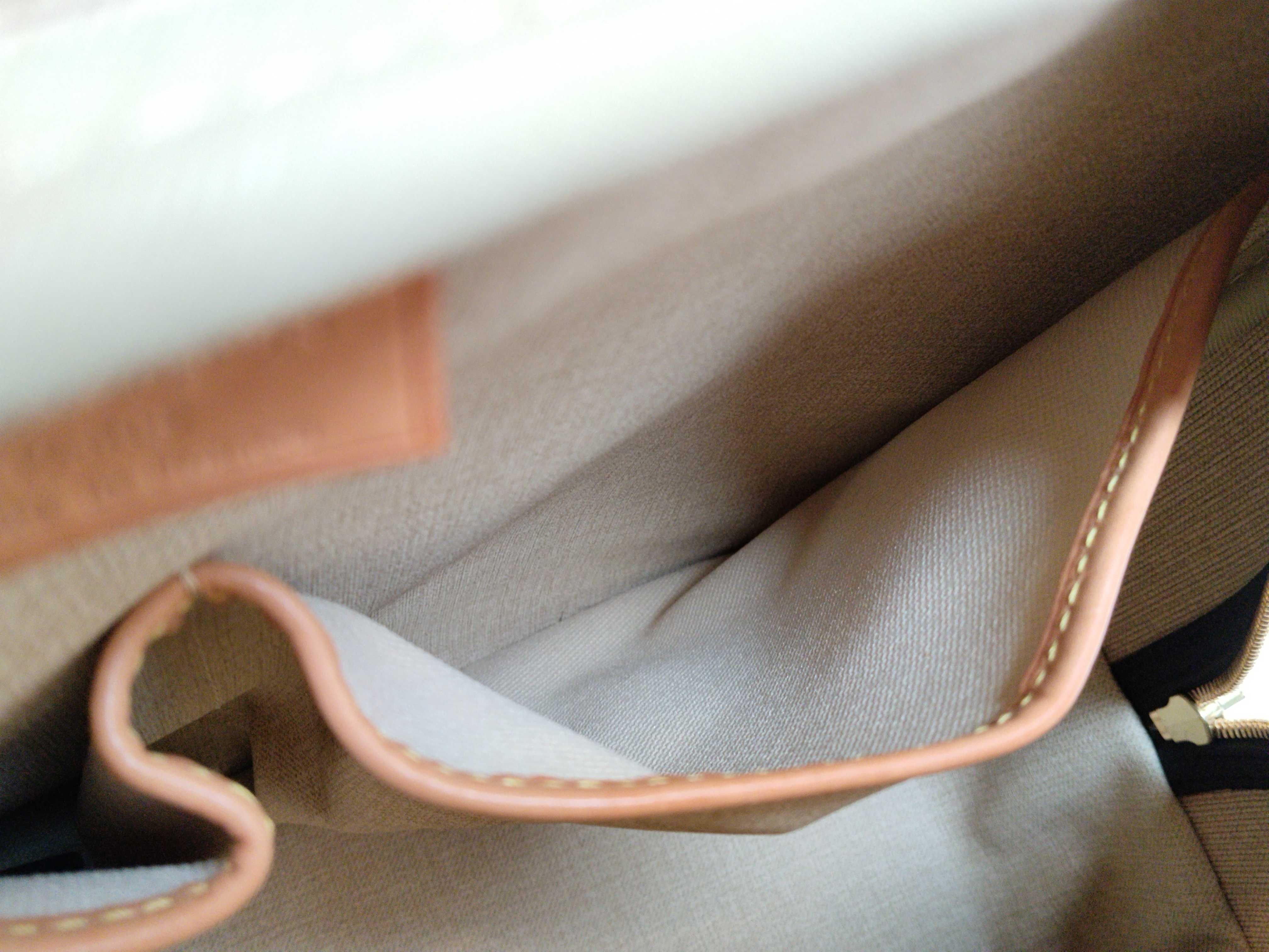 Monogram Louis Vuitton Deauville Monogram M47270 Handbag — view 13