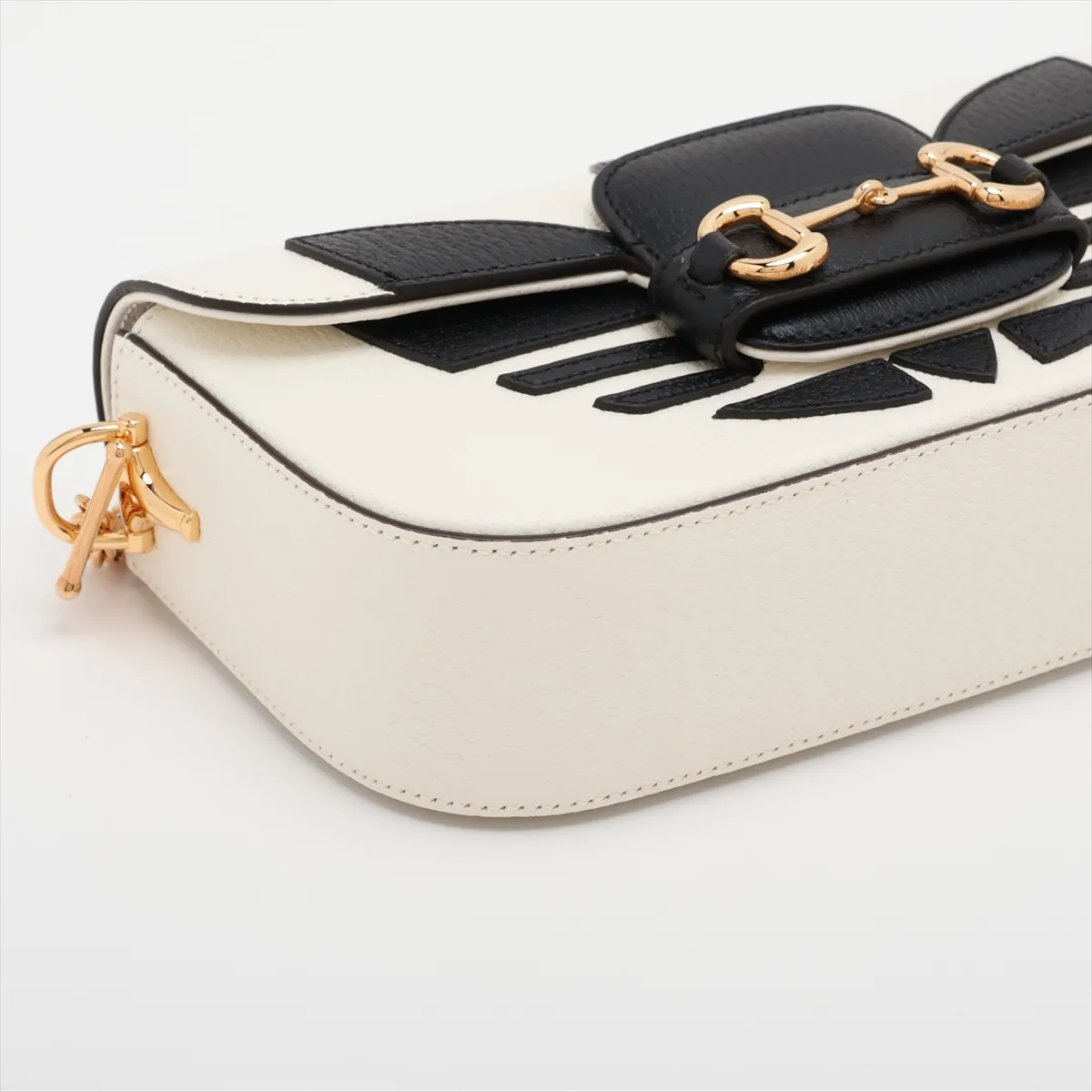 x Adidas Horsebit 1955 Leather 2-Way Shoulder Bag White x Black 722009 — view 4