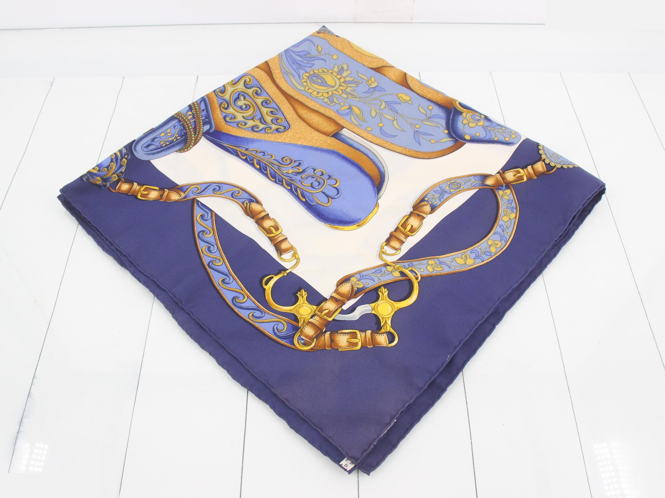 Carre 90 Festival Scarf — view 2