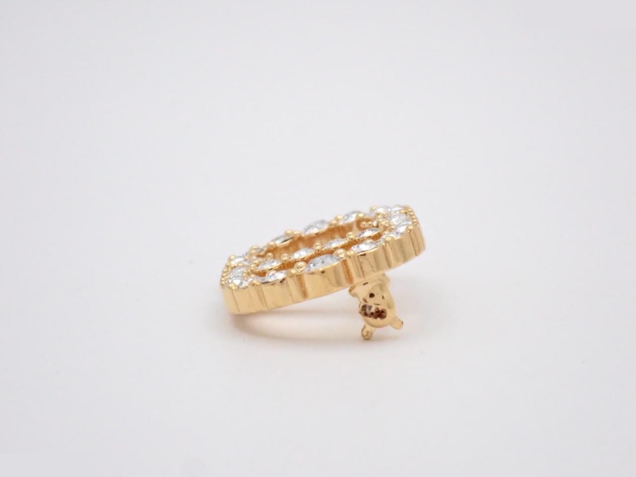 gold — view 3