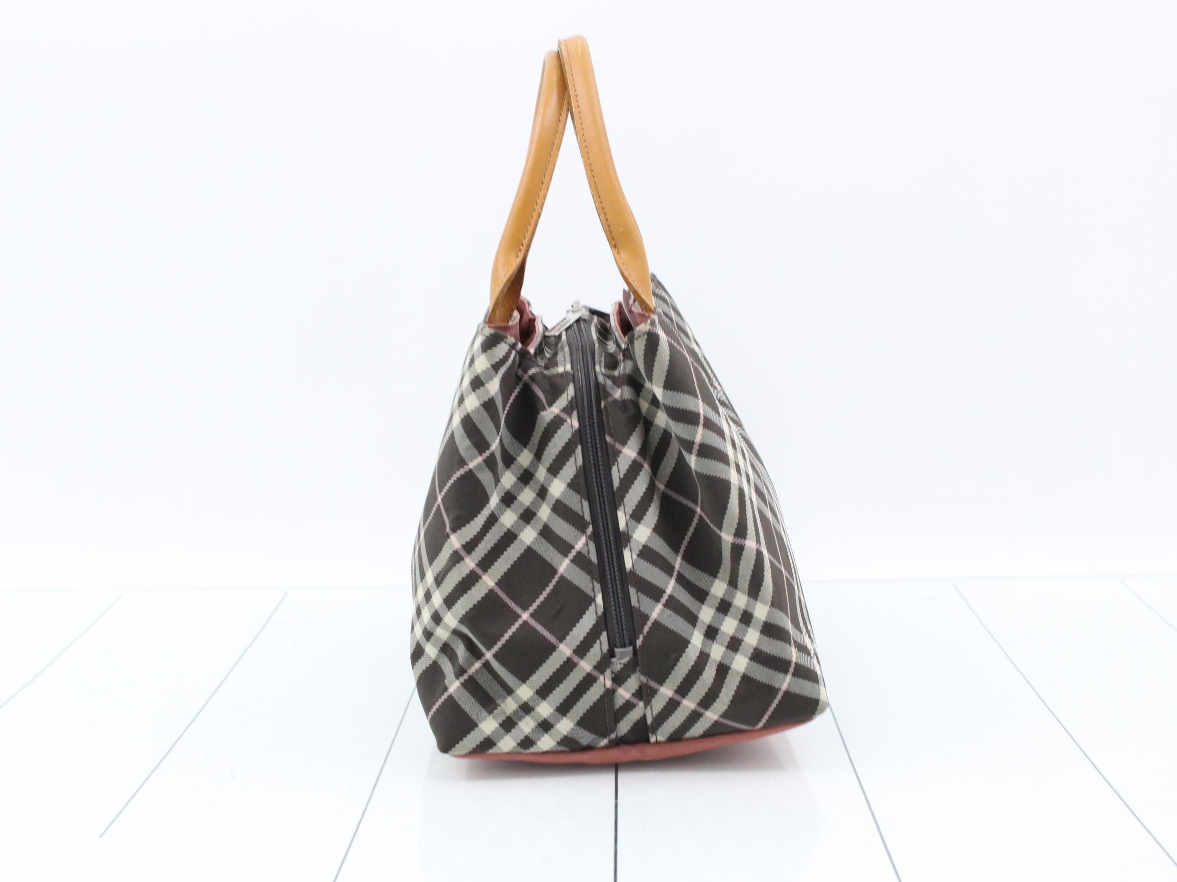 handbag — view 3