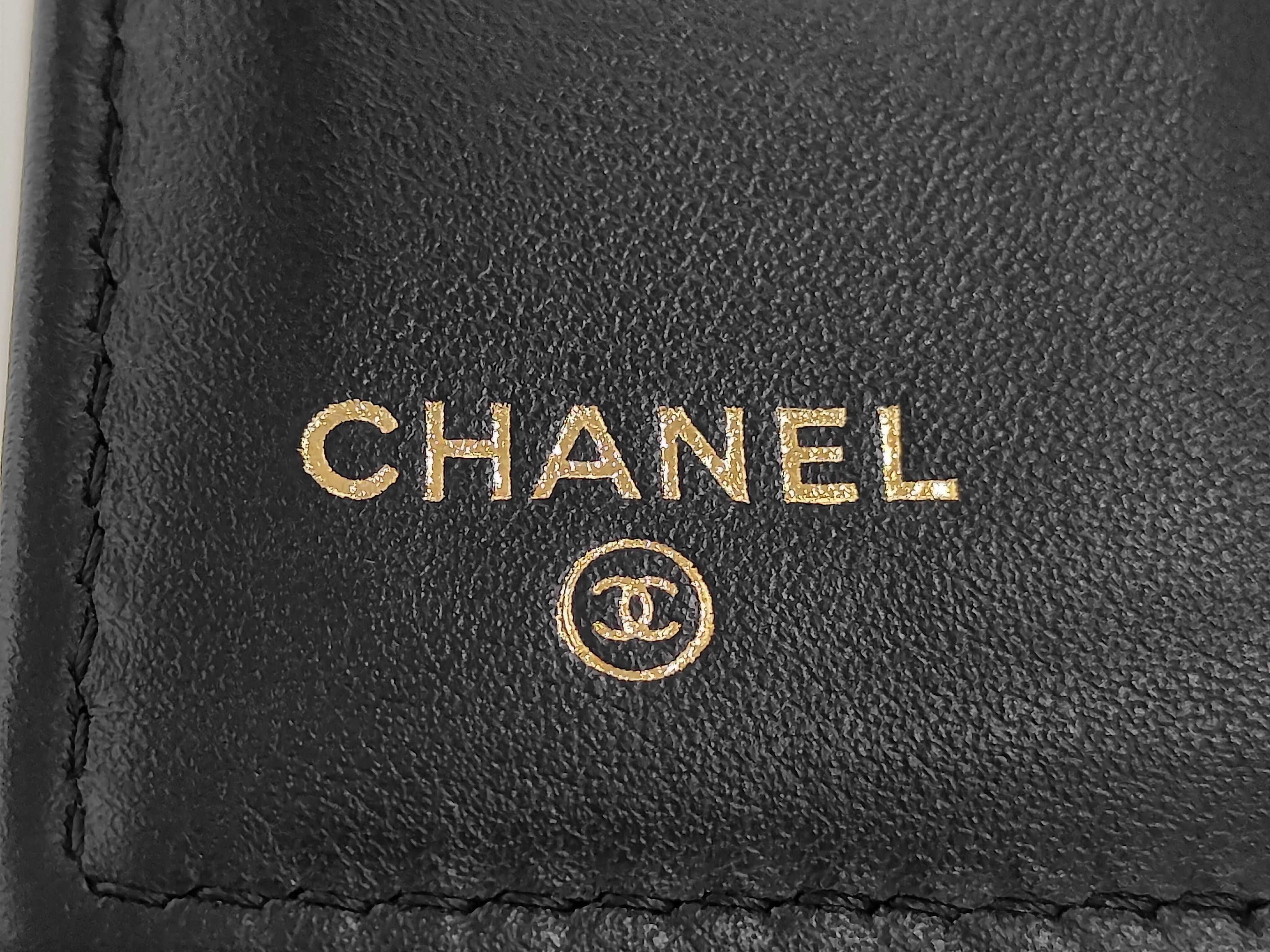 Caviar Boy Chanel Tri-fold Wallet 29322674 — view 11