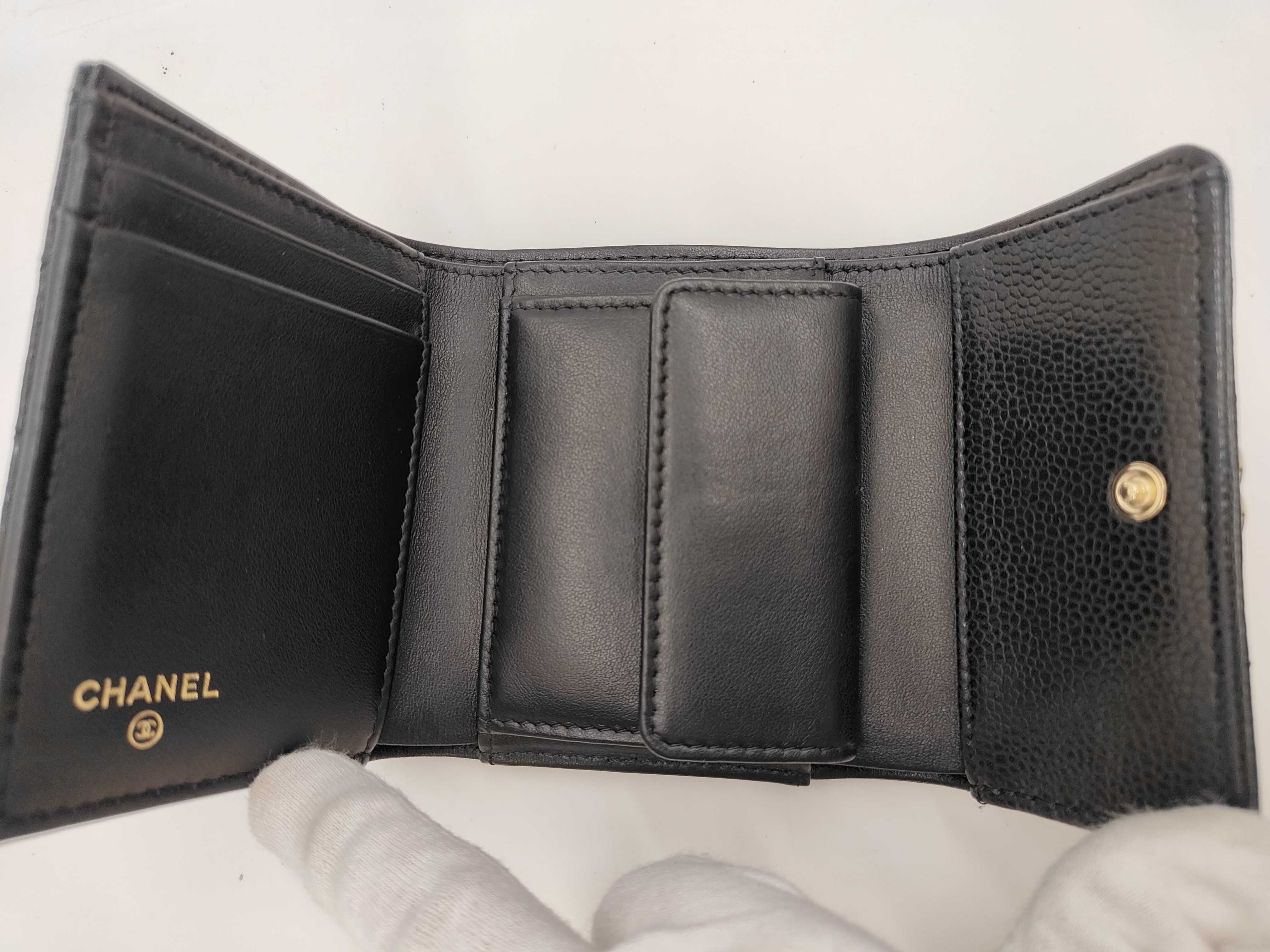 Caviar Boy Chanel Tri-fold Wallet 29322674 — view 10