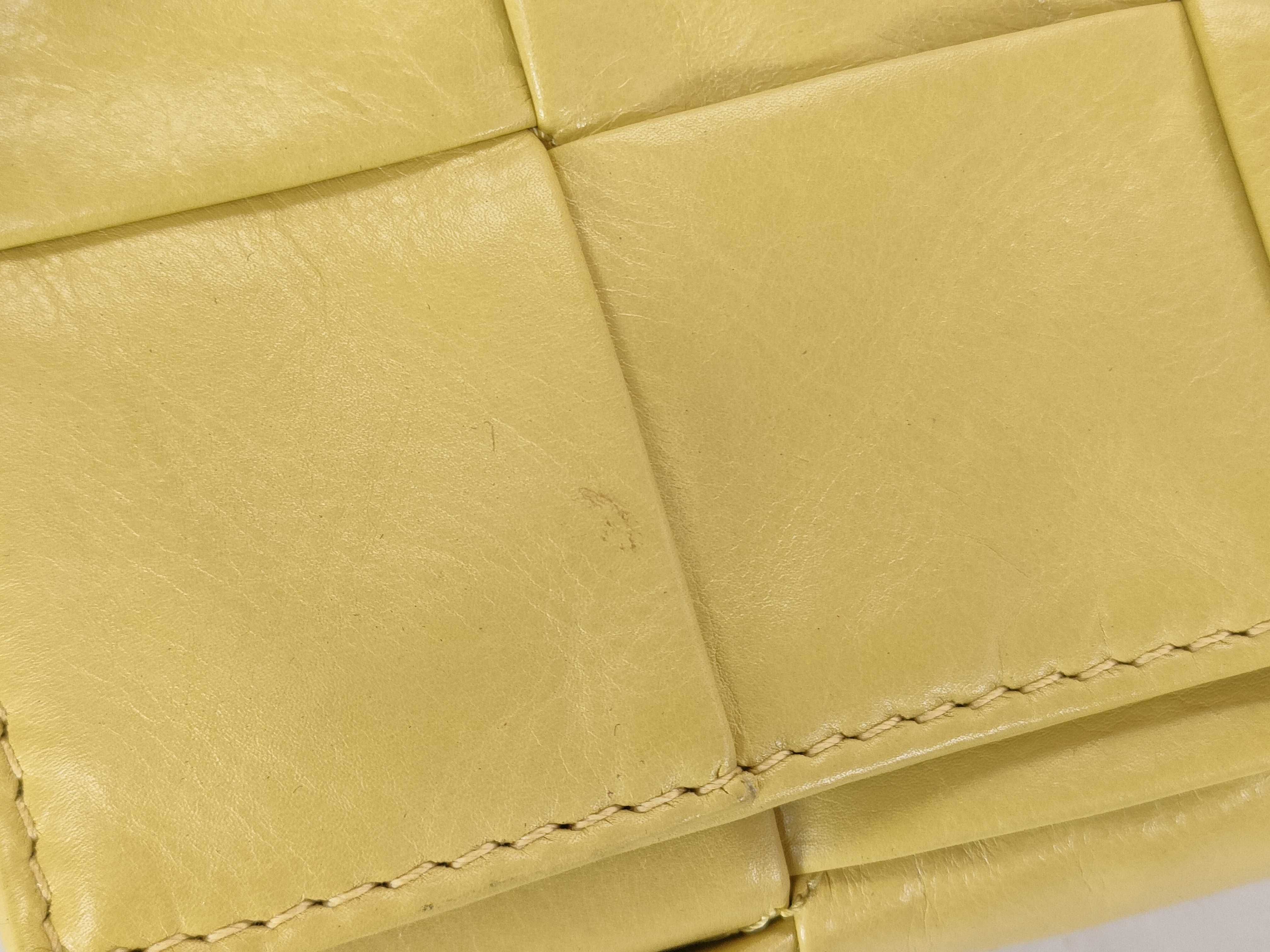 Intrecciato Bottega Veneta Cassette Yellow Shoulder Bag — view 13