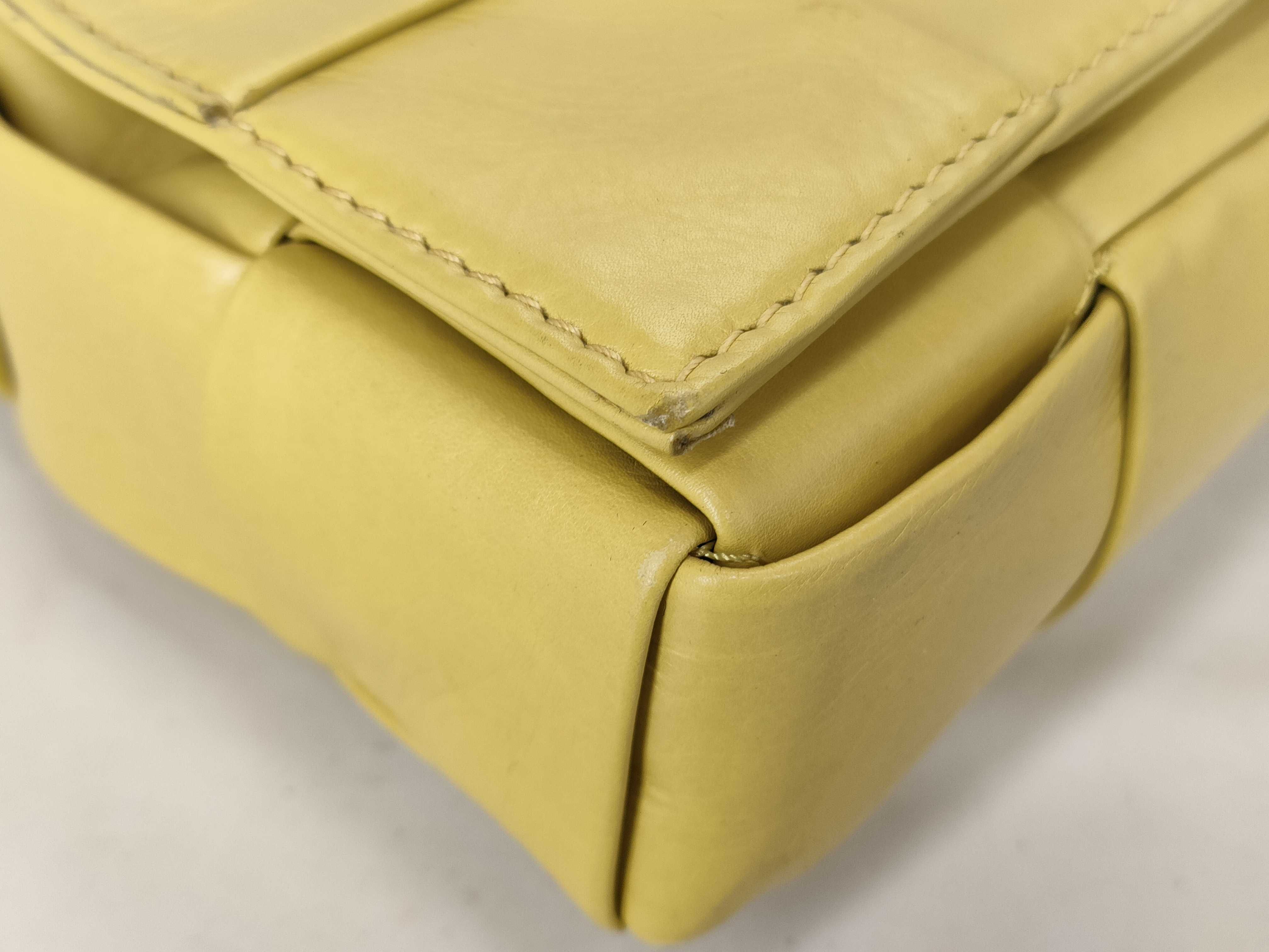 Intrecciato Bottega Veneta Cassette Yellow Shoulder Bag — view 6