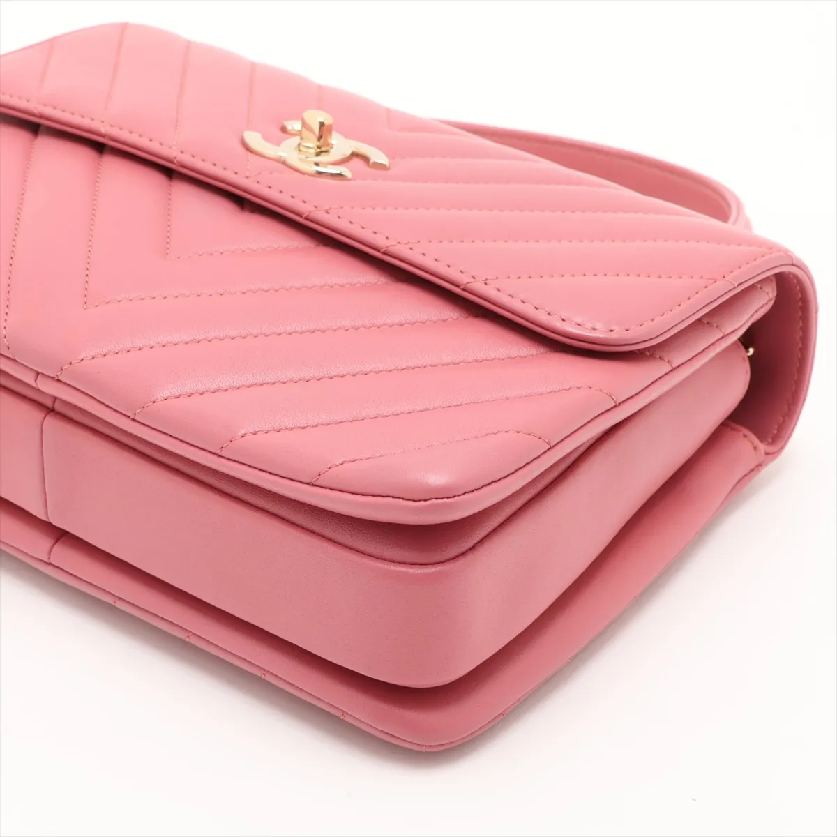Trendy CC Lambskin 2-Way Handbag, Pink with Gold Hardware, 28581882, serial number in the 28 range. — view 3