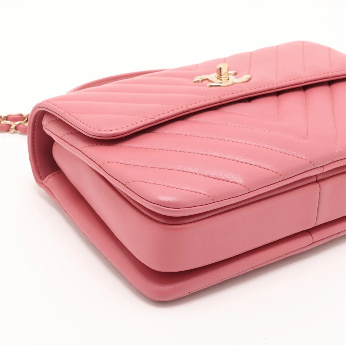 Trendy CC Lambskin 2-Way Handbag, Pink with Gold Hardware, 28581882, serial number in the 28 range. — view 4