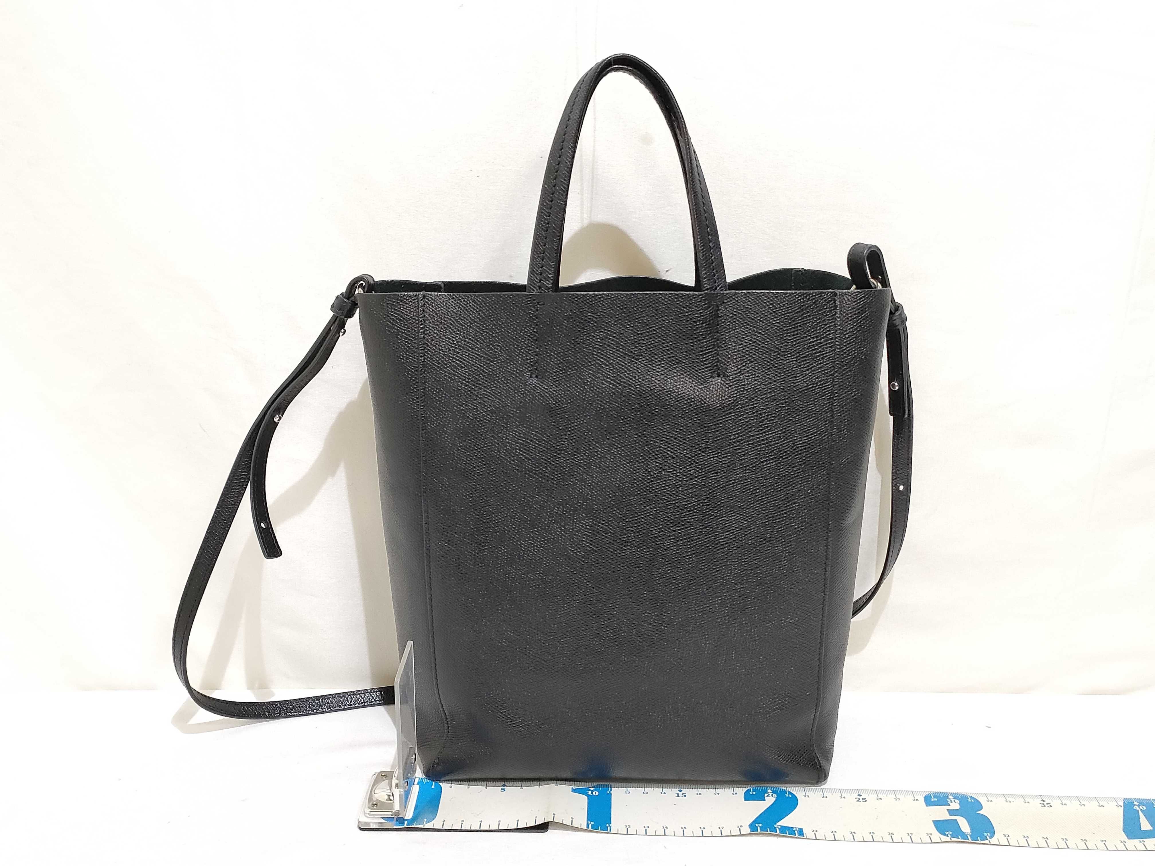 Vertical Cabas Small Tote Bag — view 2