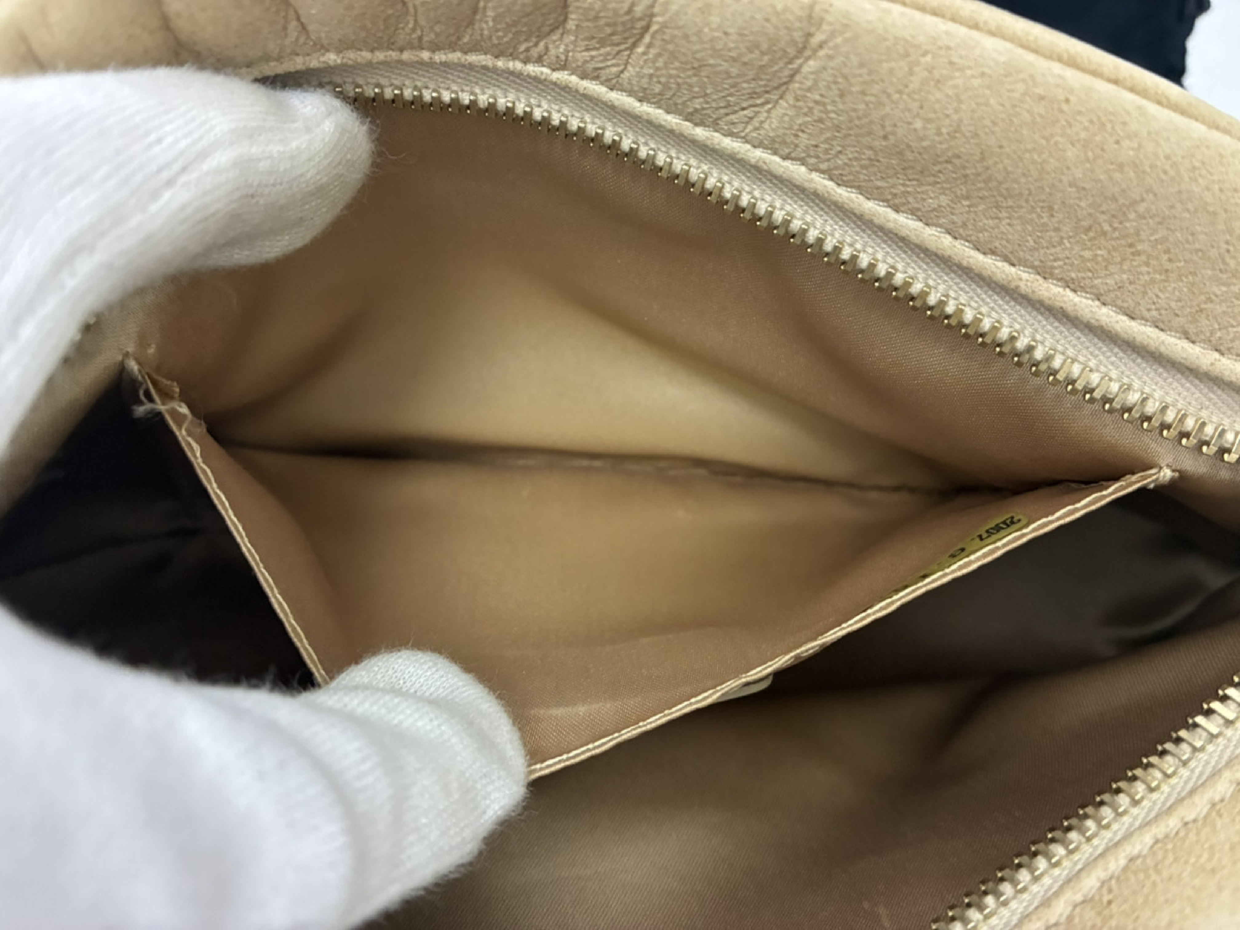 Matelassé Chain Bag, Bubble Quilted Leather — view 9