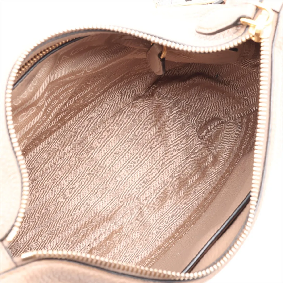 Vitello Leather Shoulder Bag, Beige — view 6