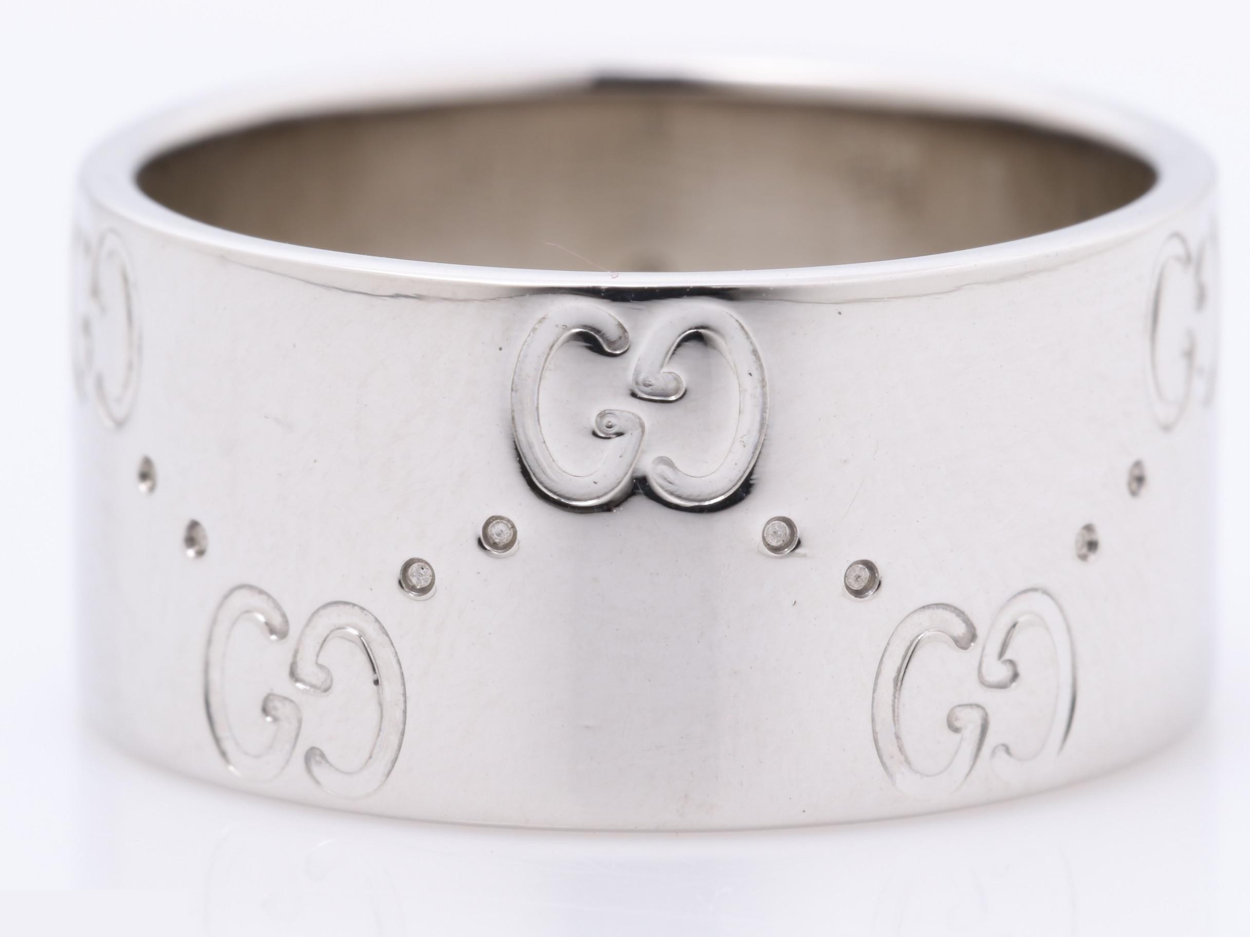 750WG product, 8.07g, Icon ring, size #11, with Gucci case. — view 2