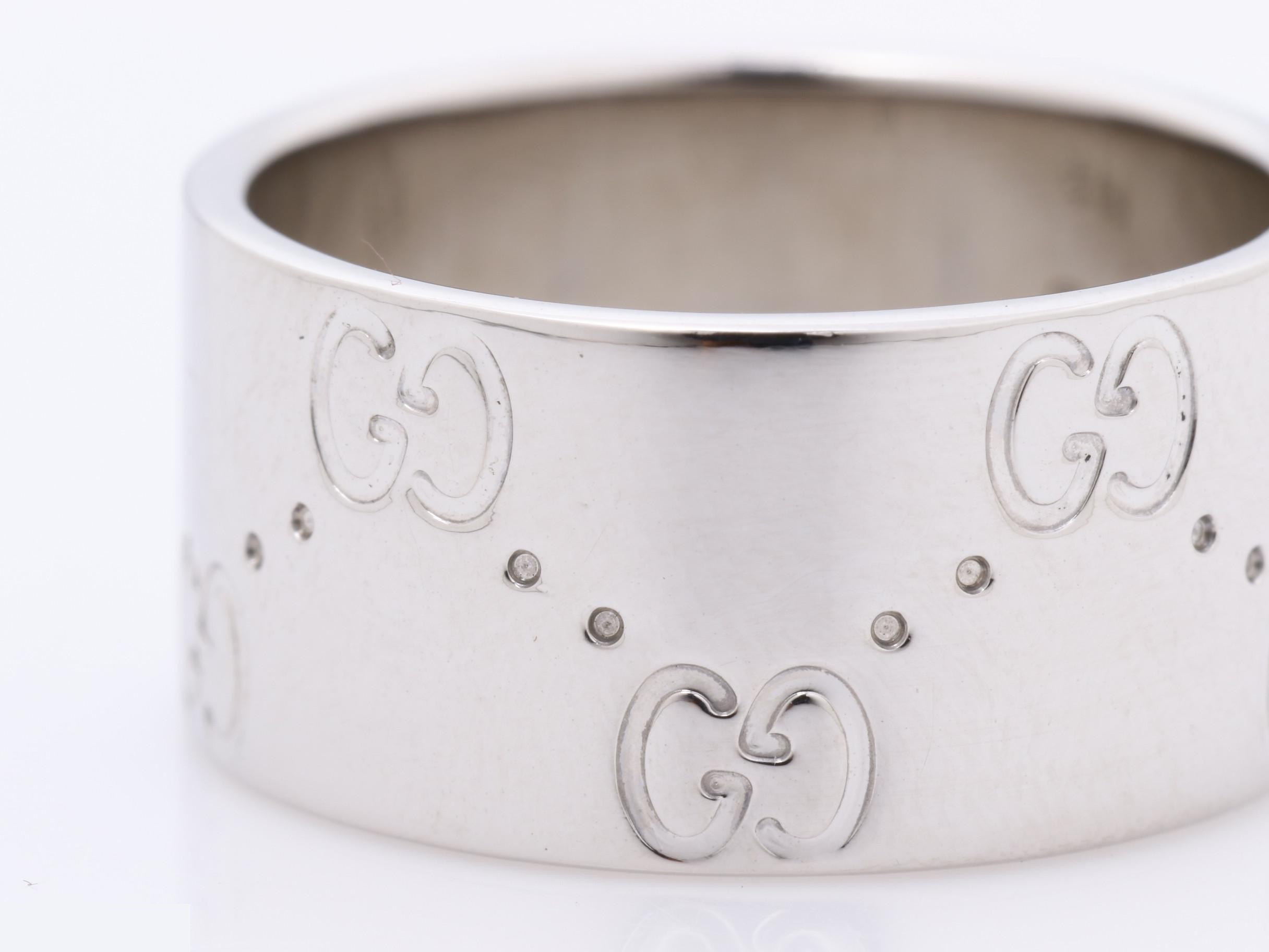 750WG product, 8.07g, Icon ring, size #11, with Gucci case. — view 3
