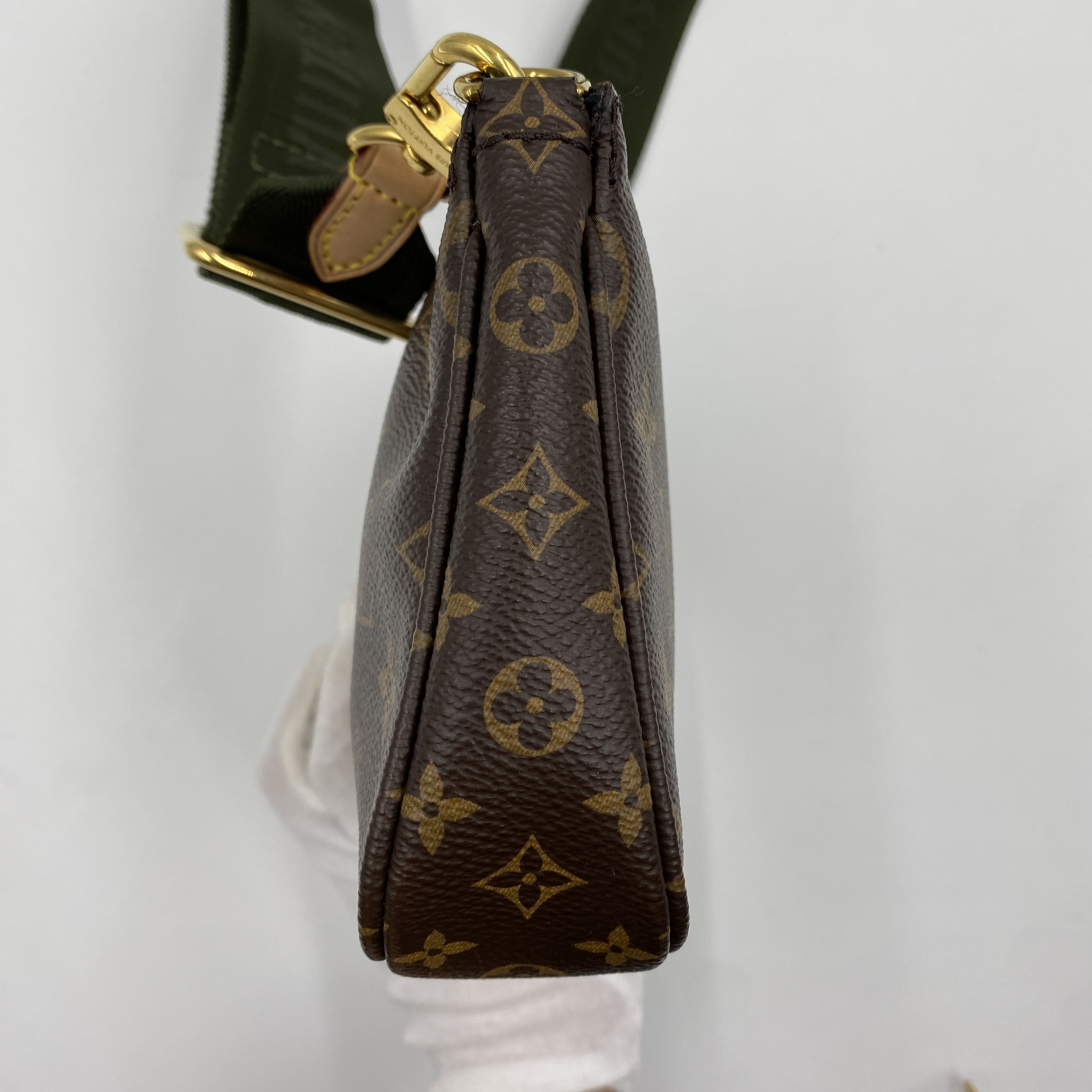 Multi Pochette Accessoires Khaki 2-Way Shoulder Bag — view 5