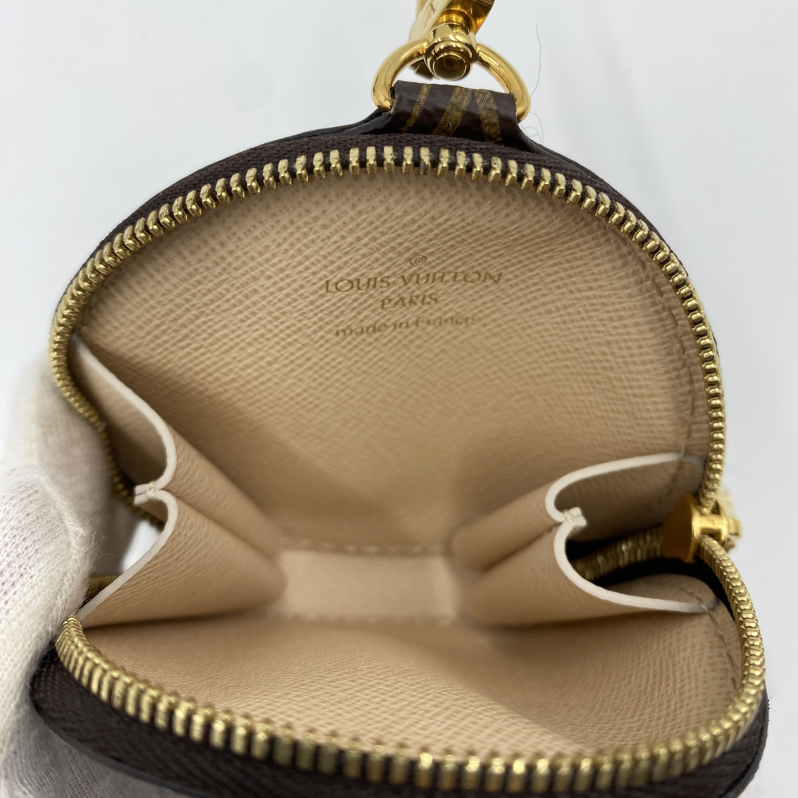 Multi Pochette Accessoires Khaki 2-Way Shoulder Bag — view 10