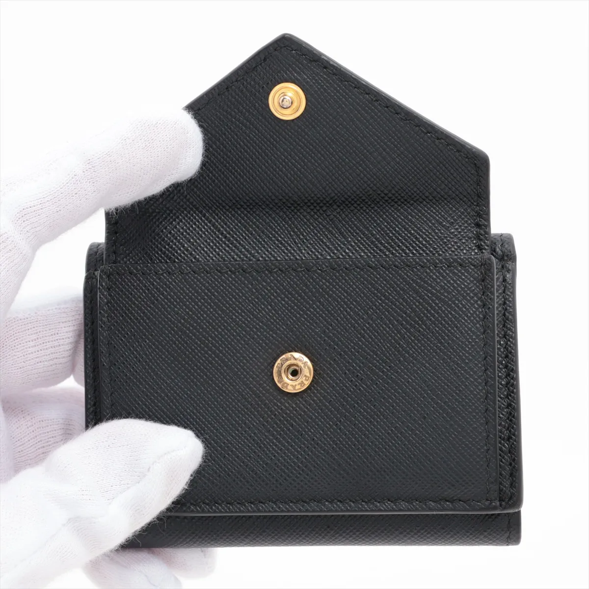 Saffiano Metal 1MH021 Leather Compact Wallet, Black — view 3