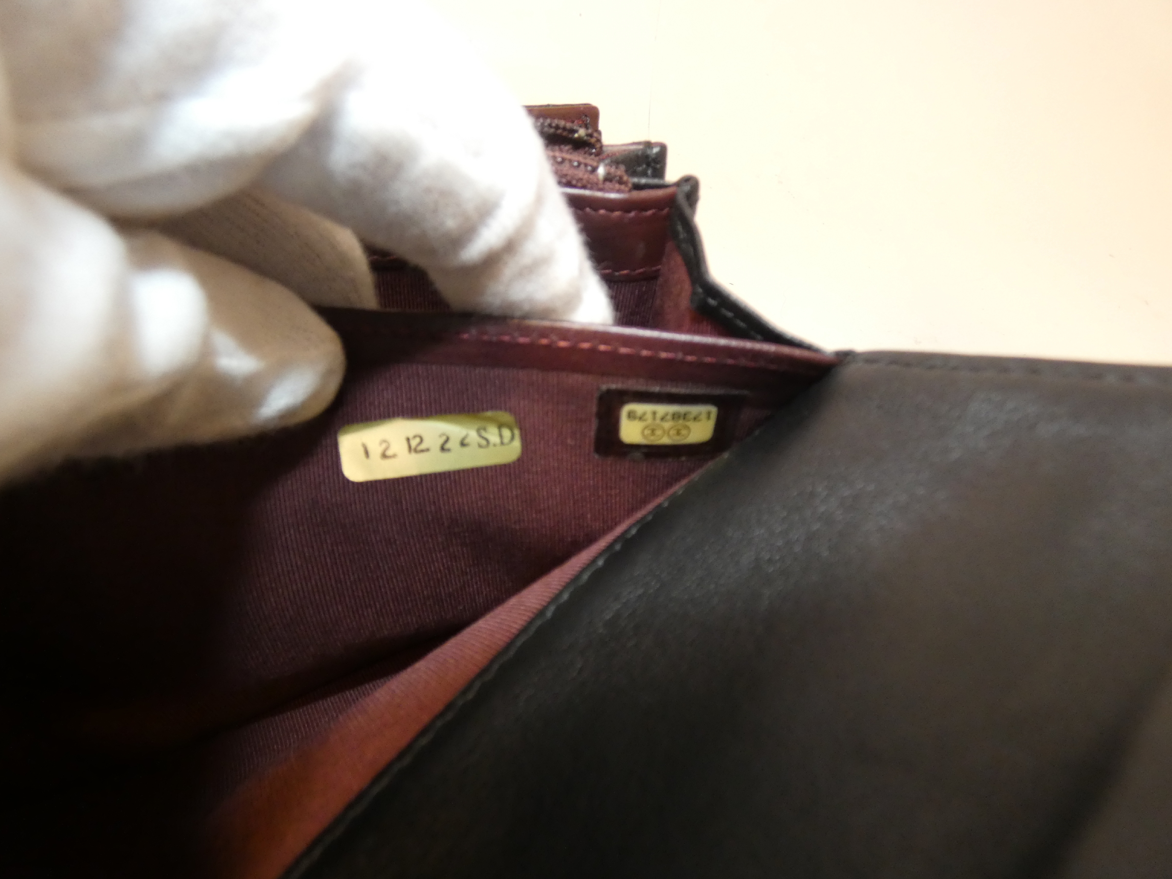 Matelassé Coco Lambskin Black Long Wallet — view 10