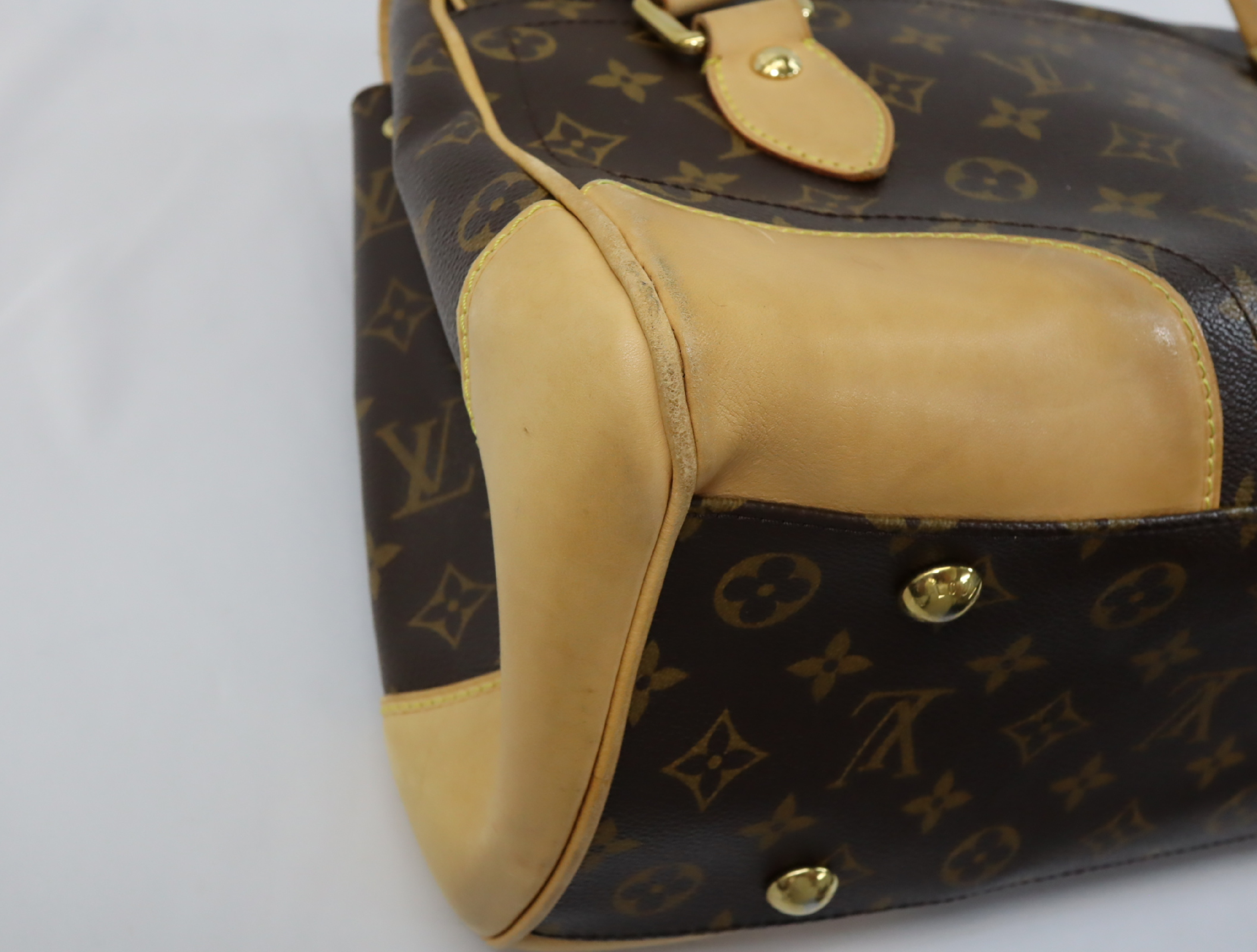 Monogram Beverly GM M40120 Shoulder Bag Brown Shoulder Bag — view 9