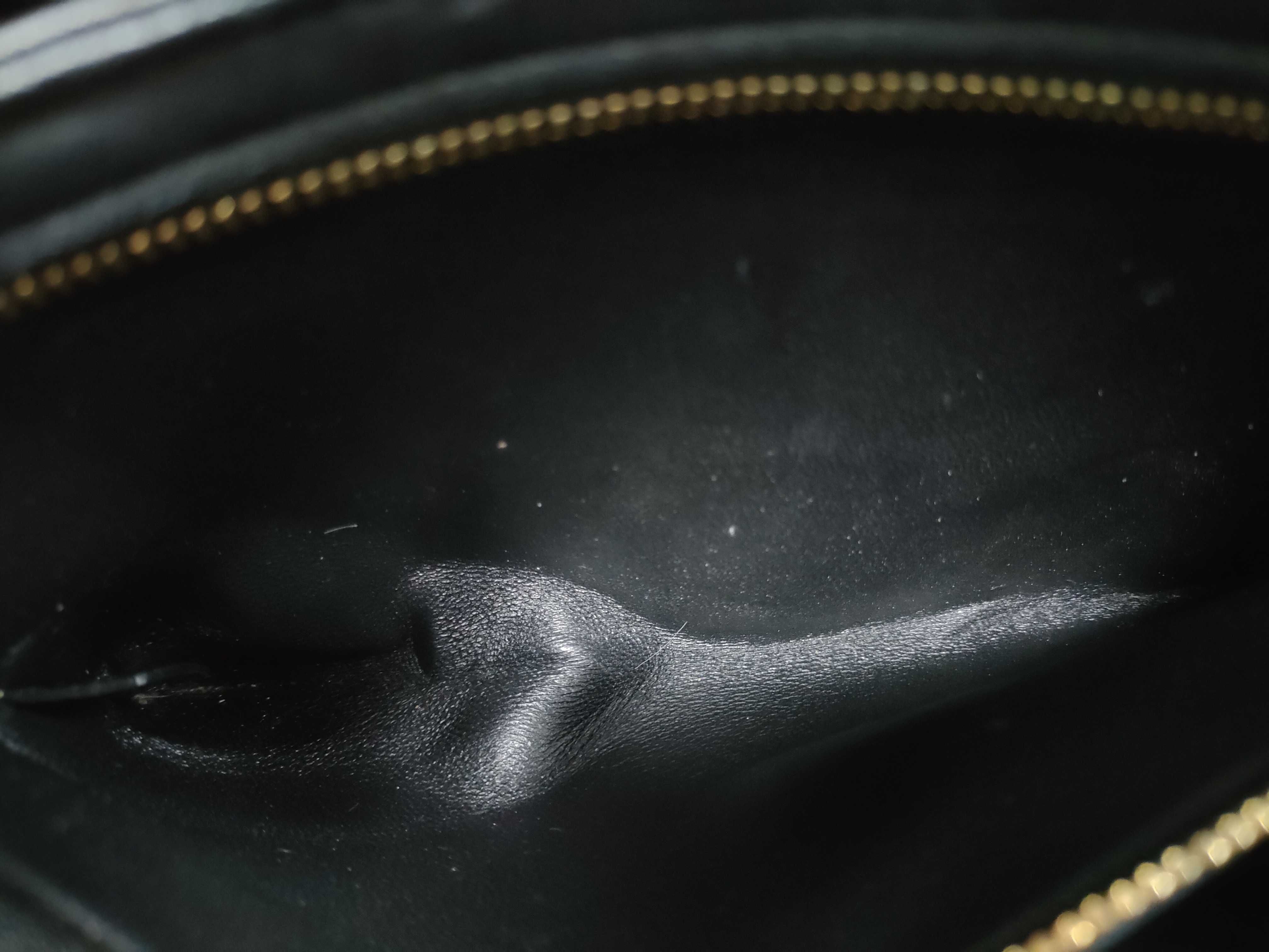 FR- Triomphe Leather Shoulder bag Black — view 11